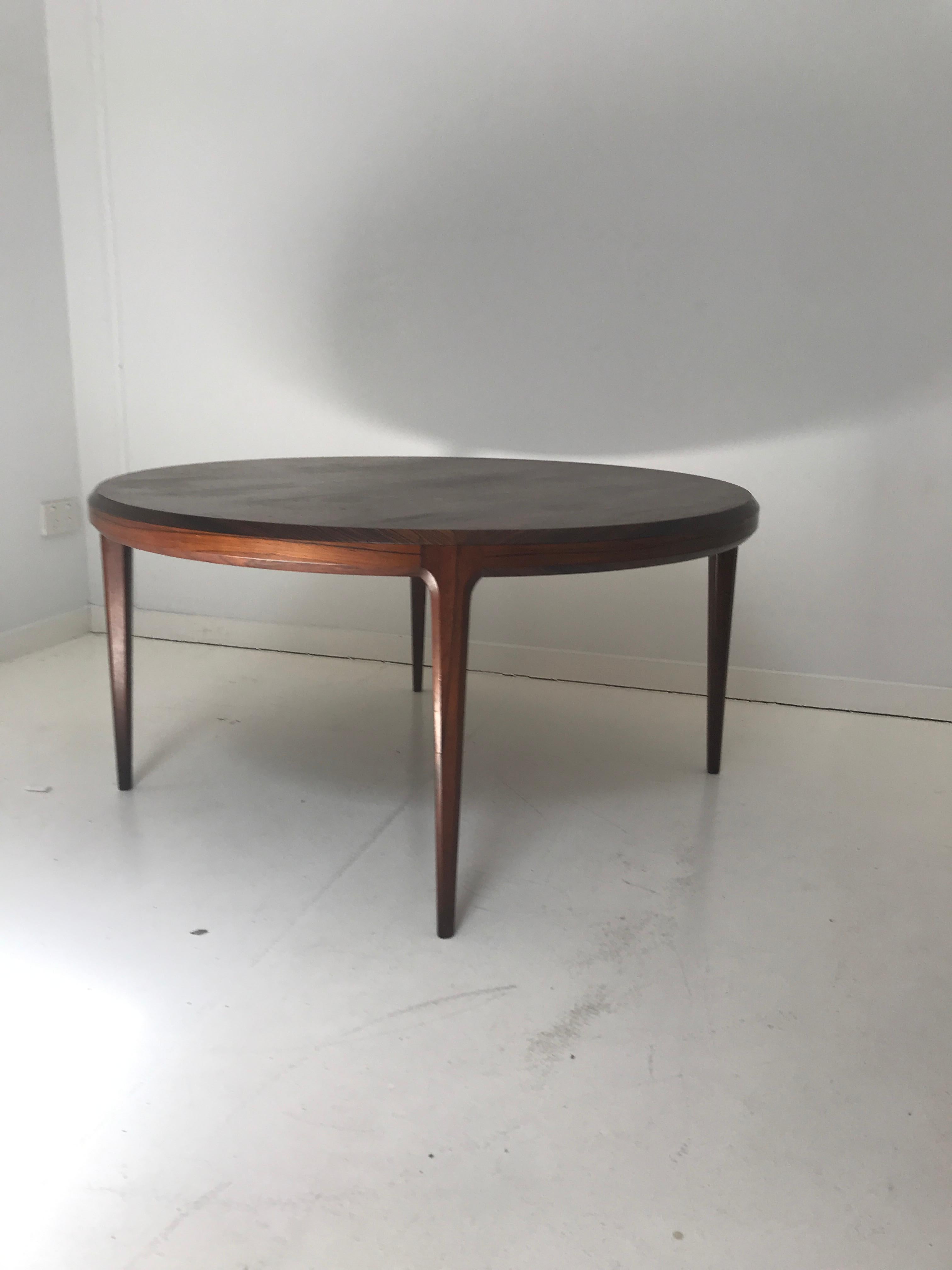Circular Coffee Table in Rosewood by Johannes Anderson for CFC Silkeborg, 1960s 4