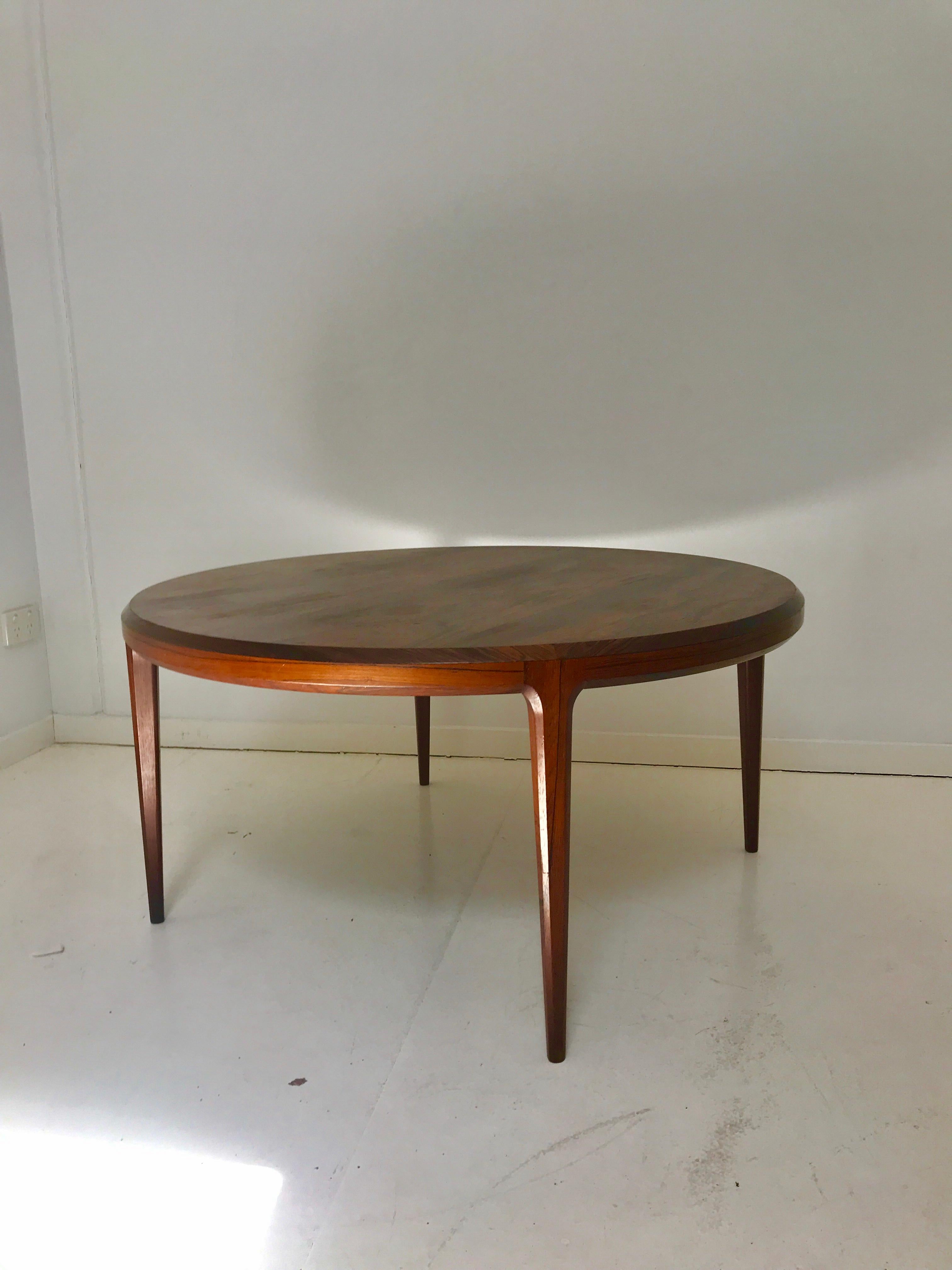 Circular Coffee Table in Rosewood by Johannes Anderson for CFC Silkeborg, 1960s In Excellent Condition In Byron Bay, NSW