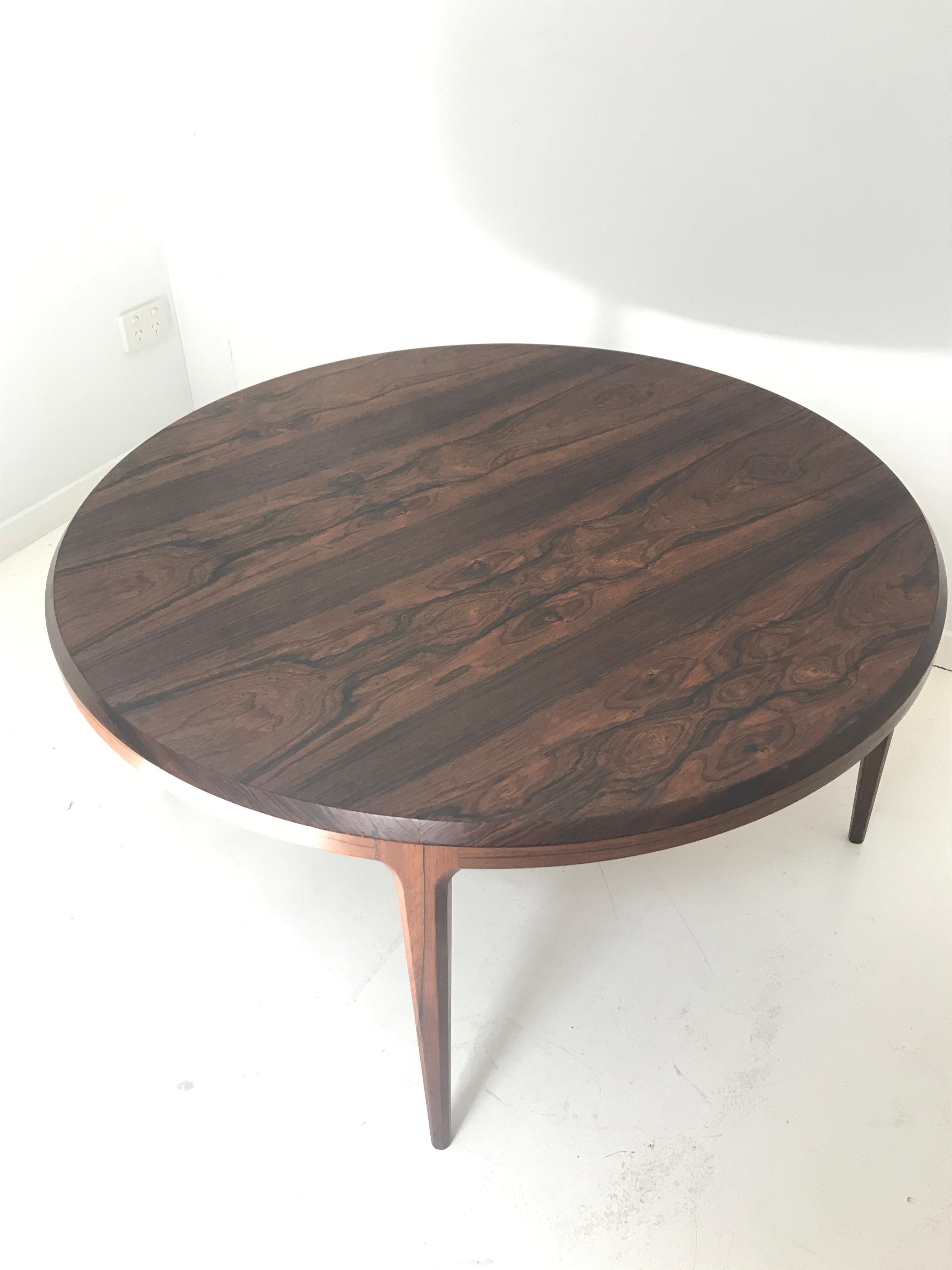 Circular Coffee Table in Rosewood by Johannes Anderson for CFC Silkeborg, 1960s 1