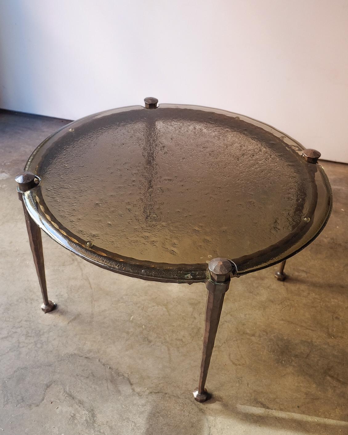 Table basse circulaire dans le style de Lothar Klute Bon état - En vente à New York, US