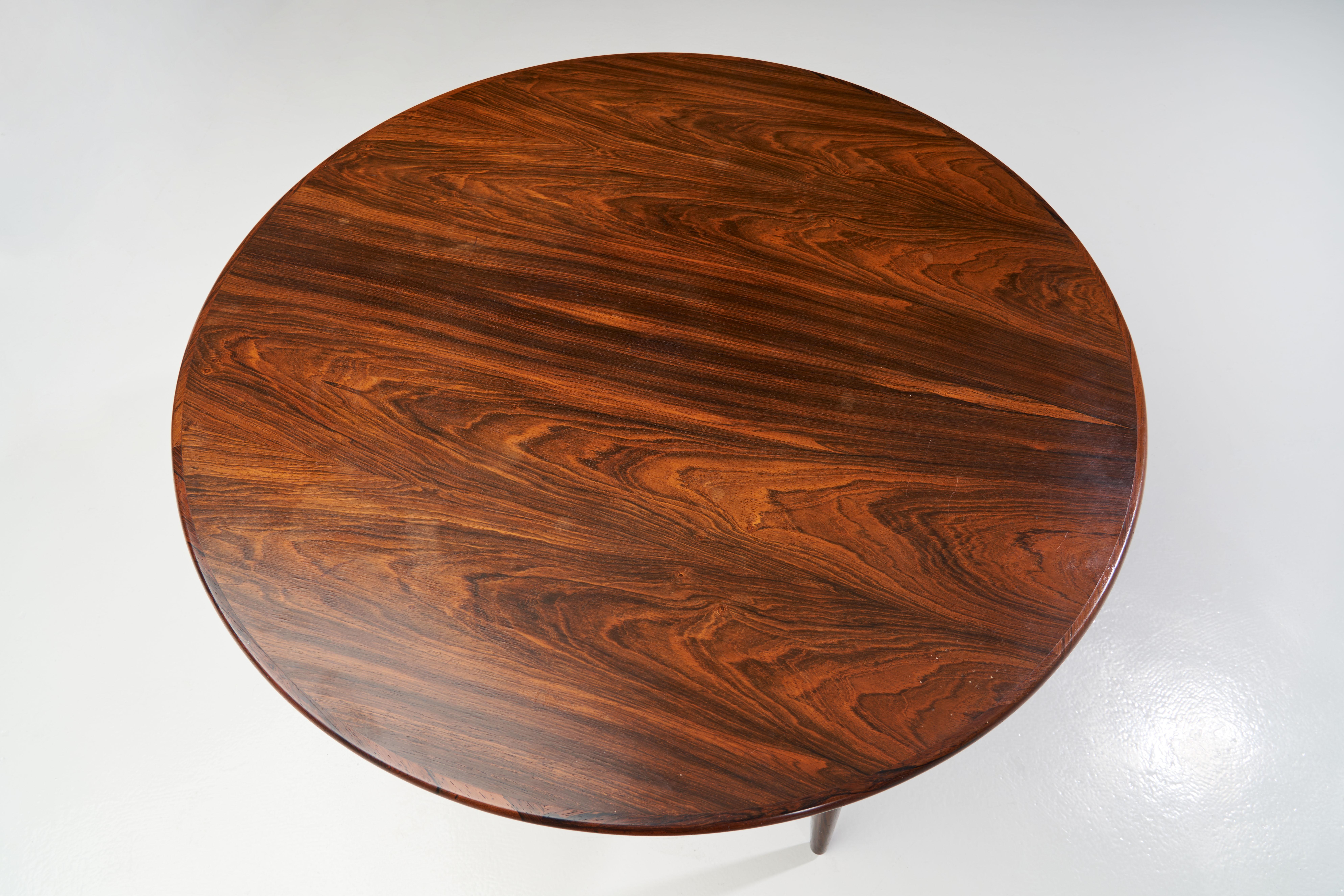 Circular Coffee Table with Slightly Tapered Legs, Denmark 1960s 2
