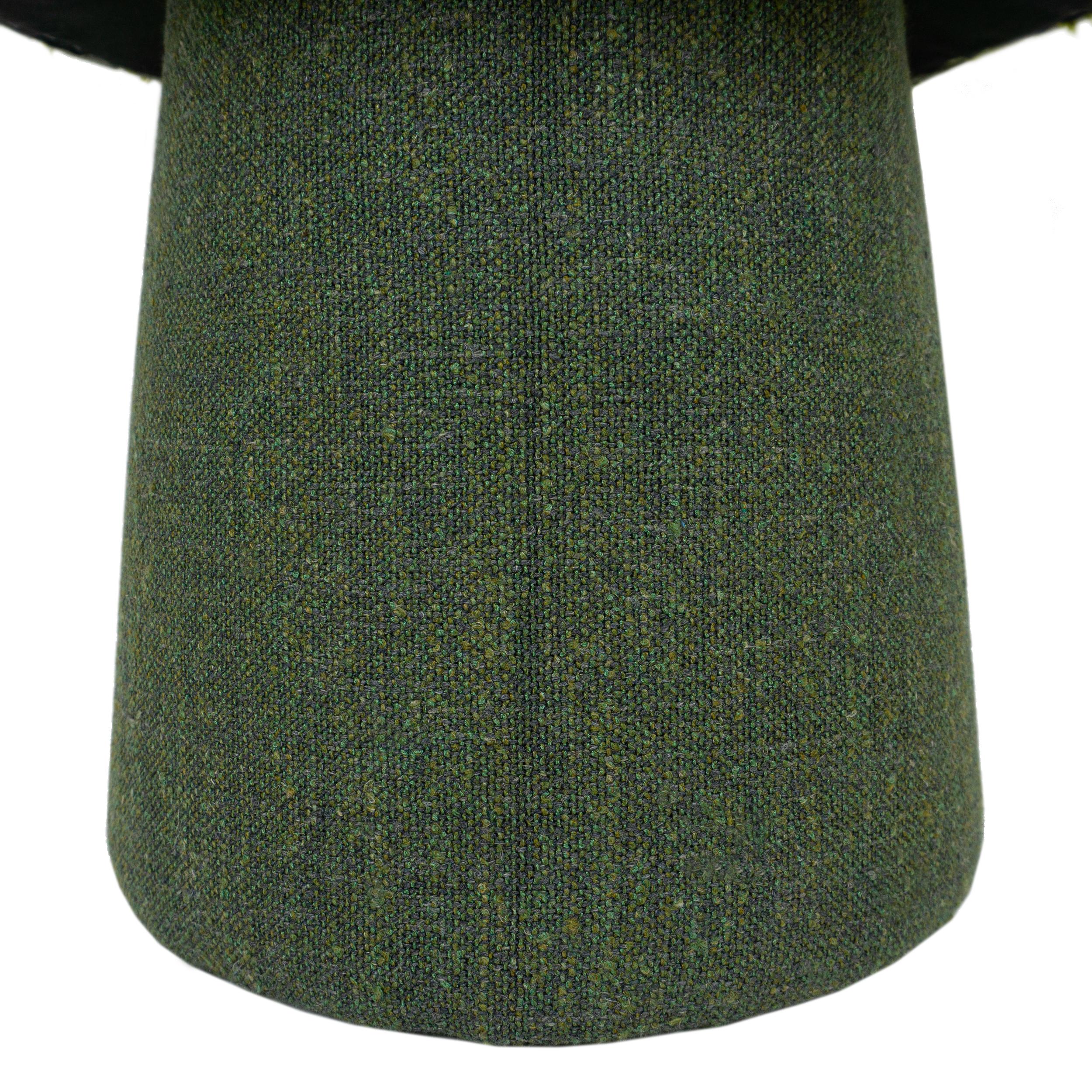 Americano Pouf circolare in velluto Greene & Greene Mushroom in vendita