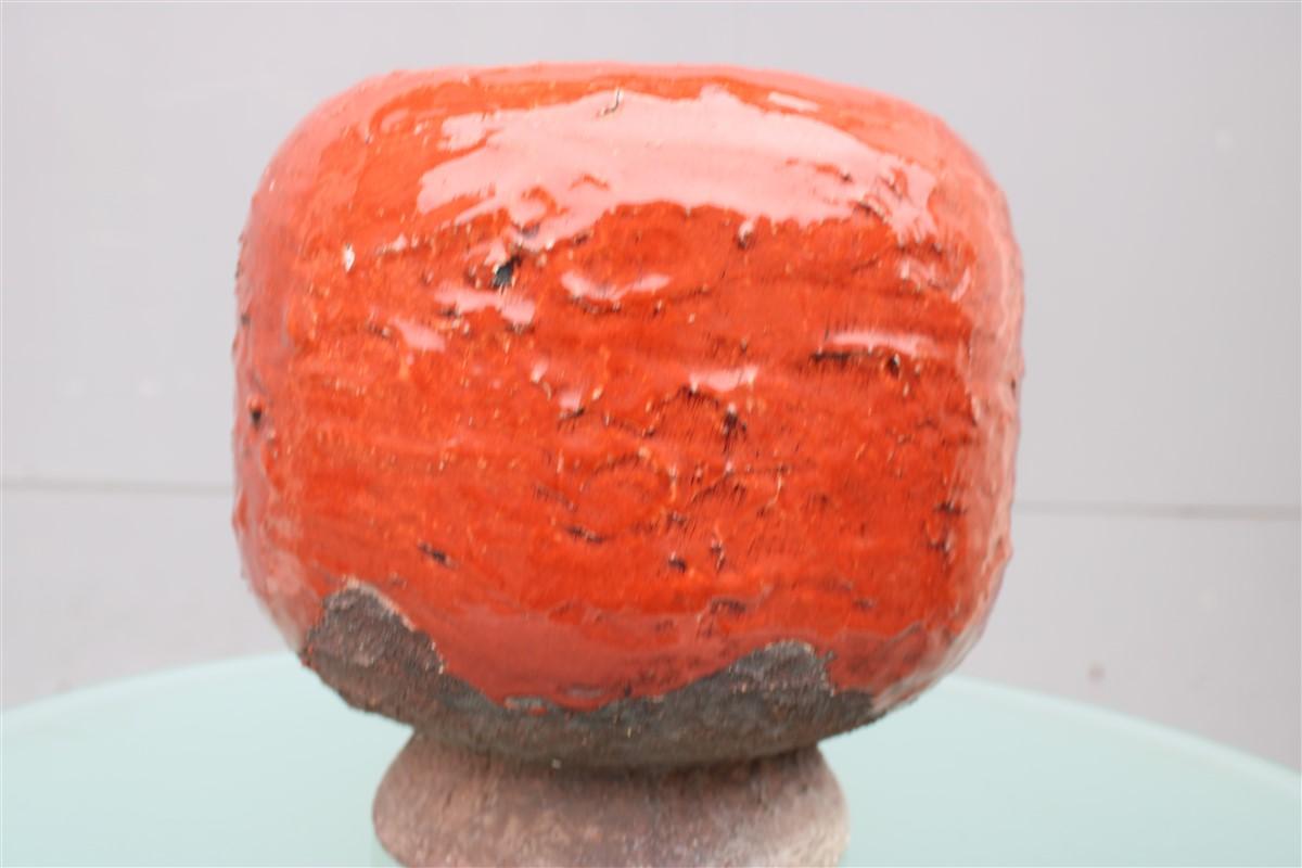 Mid-Century Modern Circular Decorative Bowl Ceramic Zaccagnini Italian Design Red 1960s For Sale