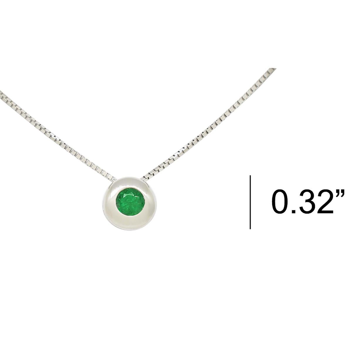 Circular Emerald Necklace in White Gold with 0.25 Carats Green Colombian Emerald In New Condition For Sale In Bradenton, FL
