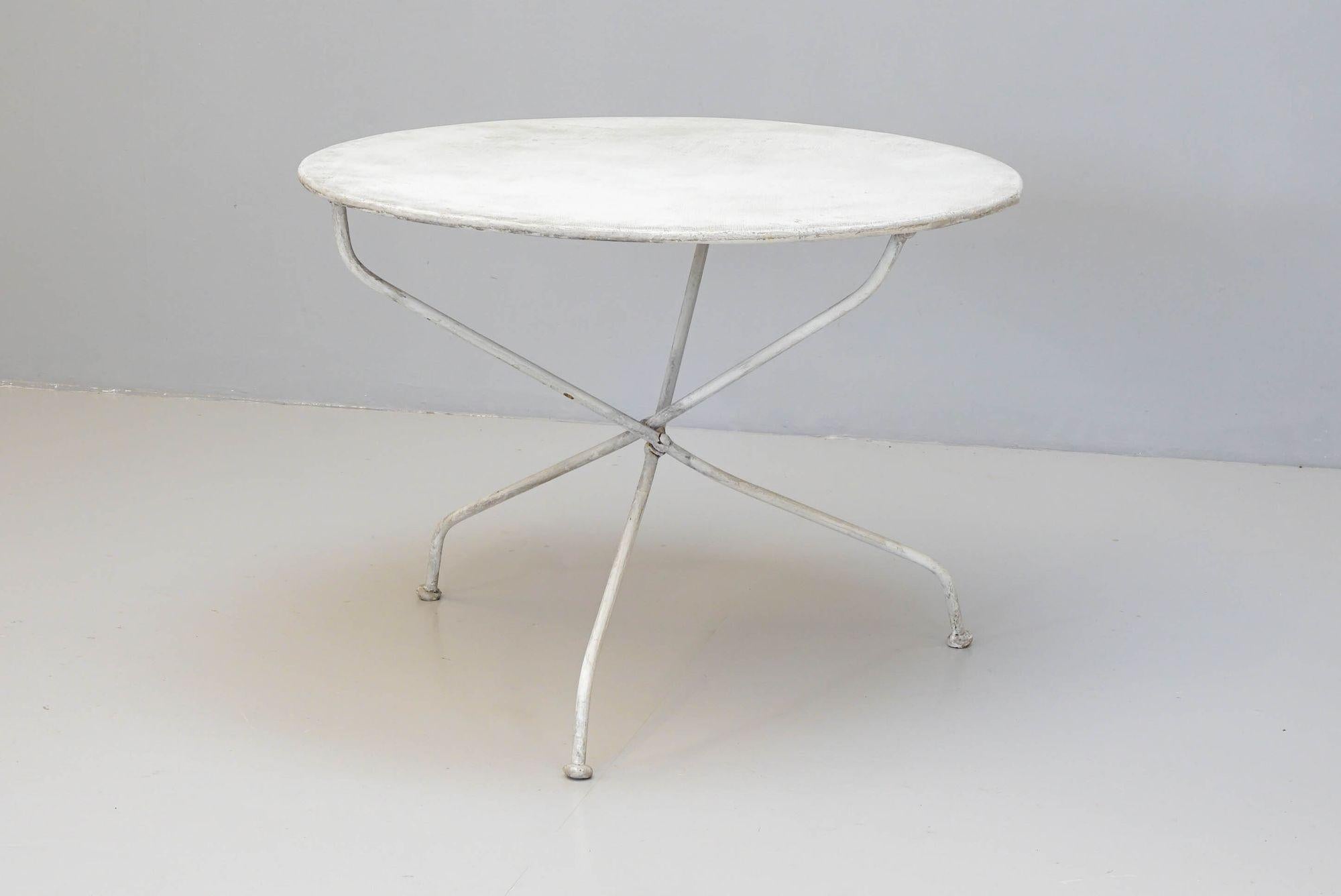 Table de jardin pliante circulaire Excellent état - En vente à London, England