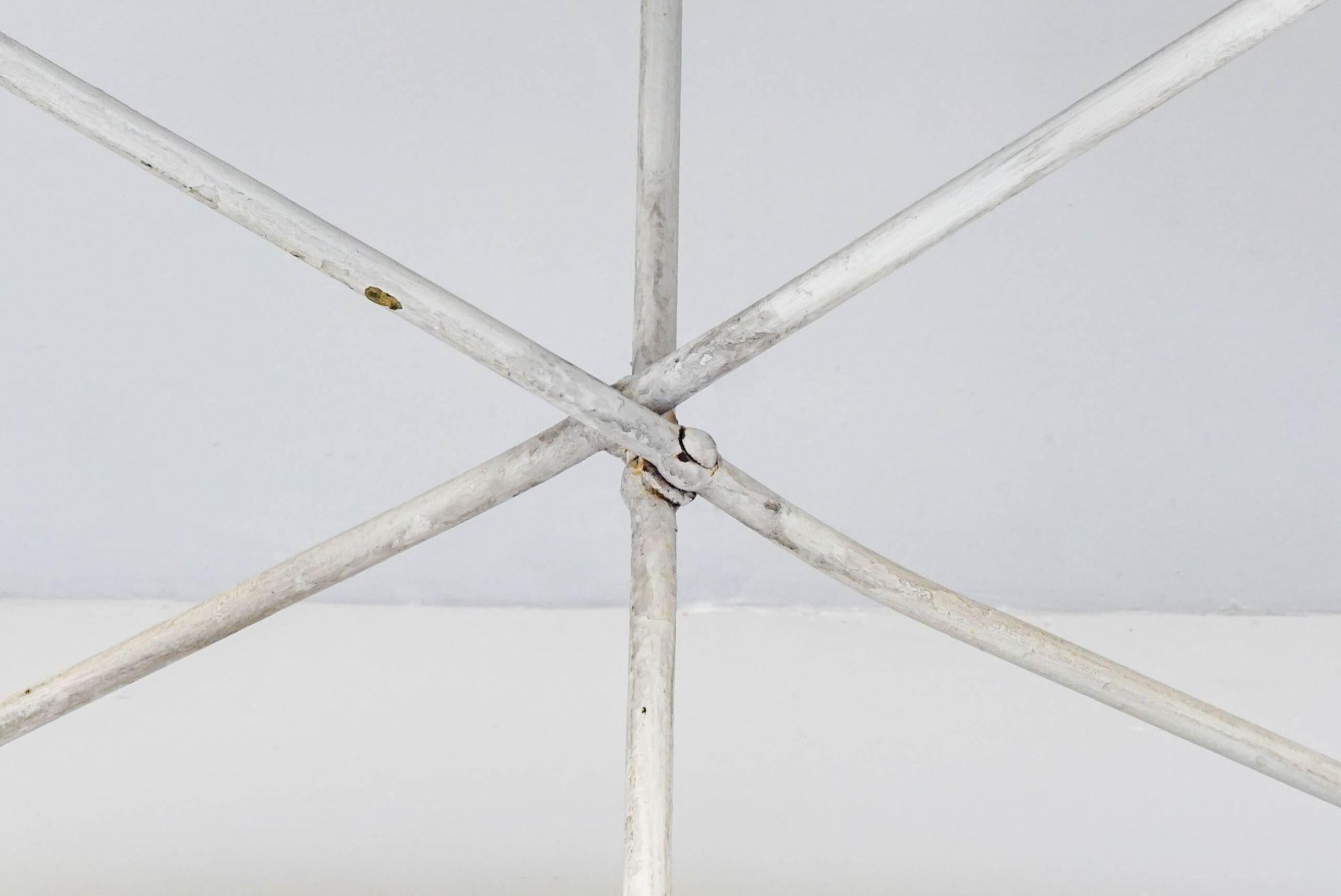 Table de jardin pliante circulaire en vente 2