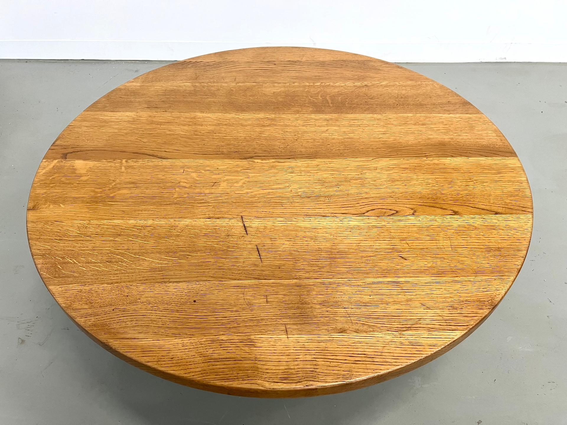 Chêne Table basse circulaire en chêne massif français en vente