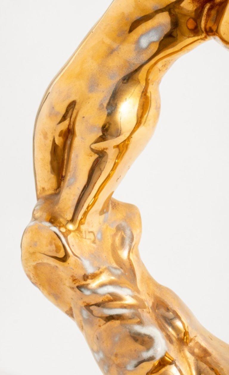 Runde vergoldete Keramik Figural Tischlampe (Moderne) im Angebot
