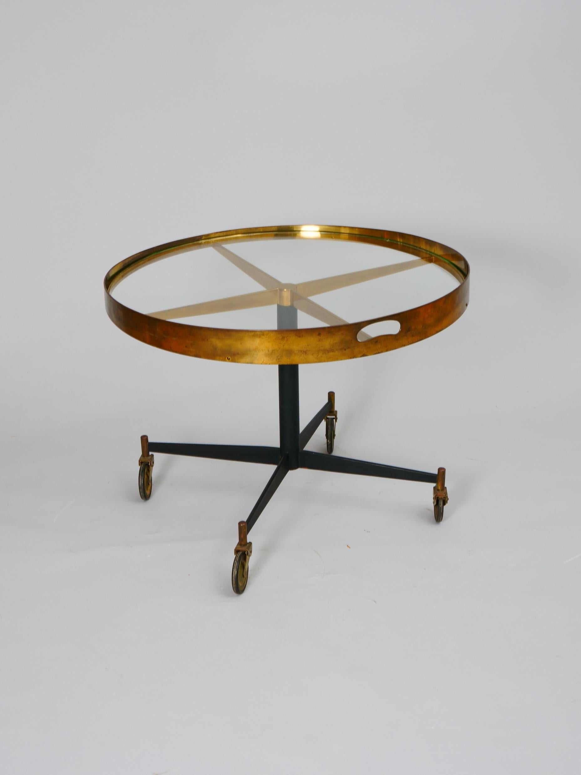 Mid-Century Modern Circular Gio Ponti style brass and glass table. Italy c1950 For Sale