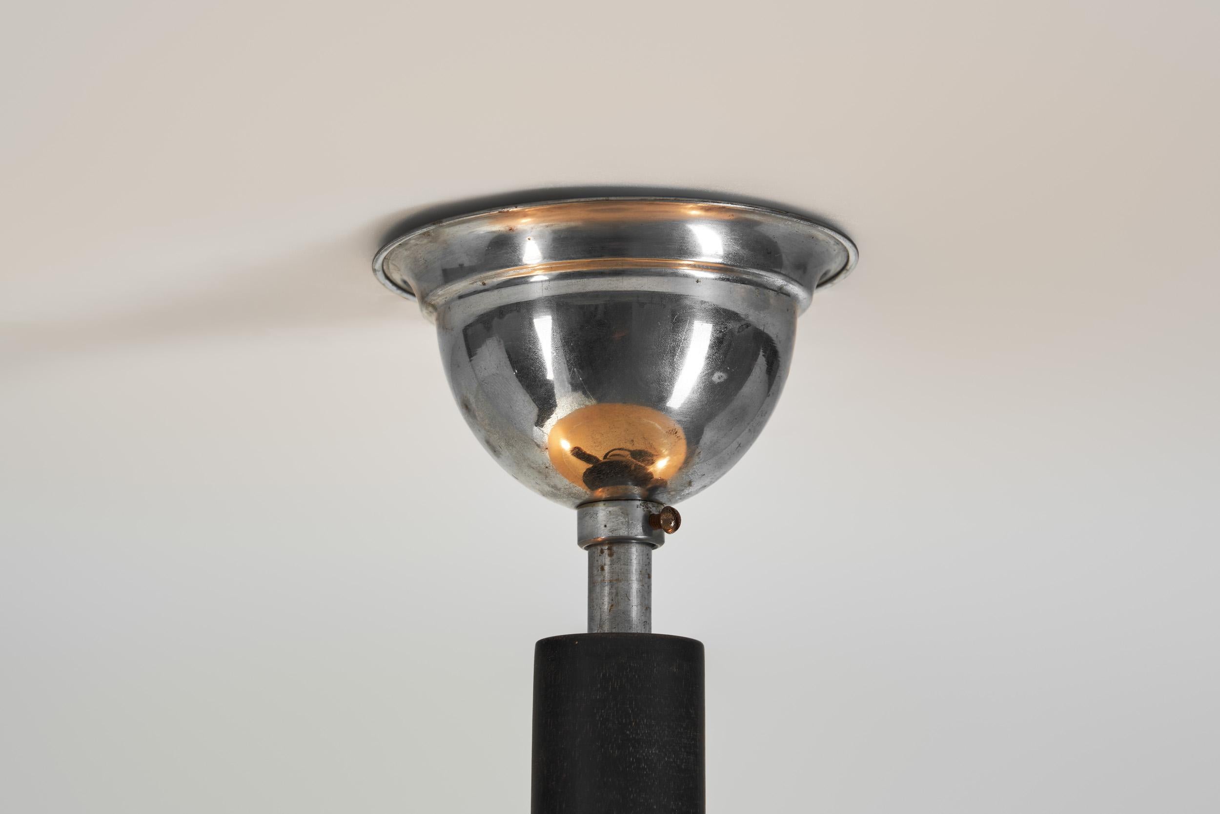 Plafón Circular de Cristal con Metal Cromado y Madera Ebonizada, Europa Años 30 en venta 2