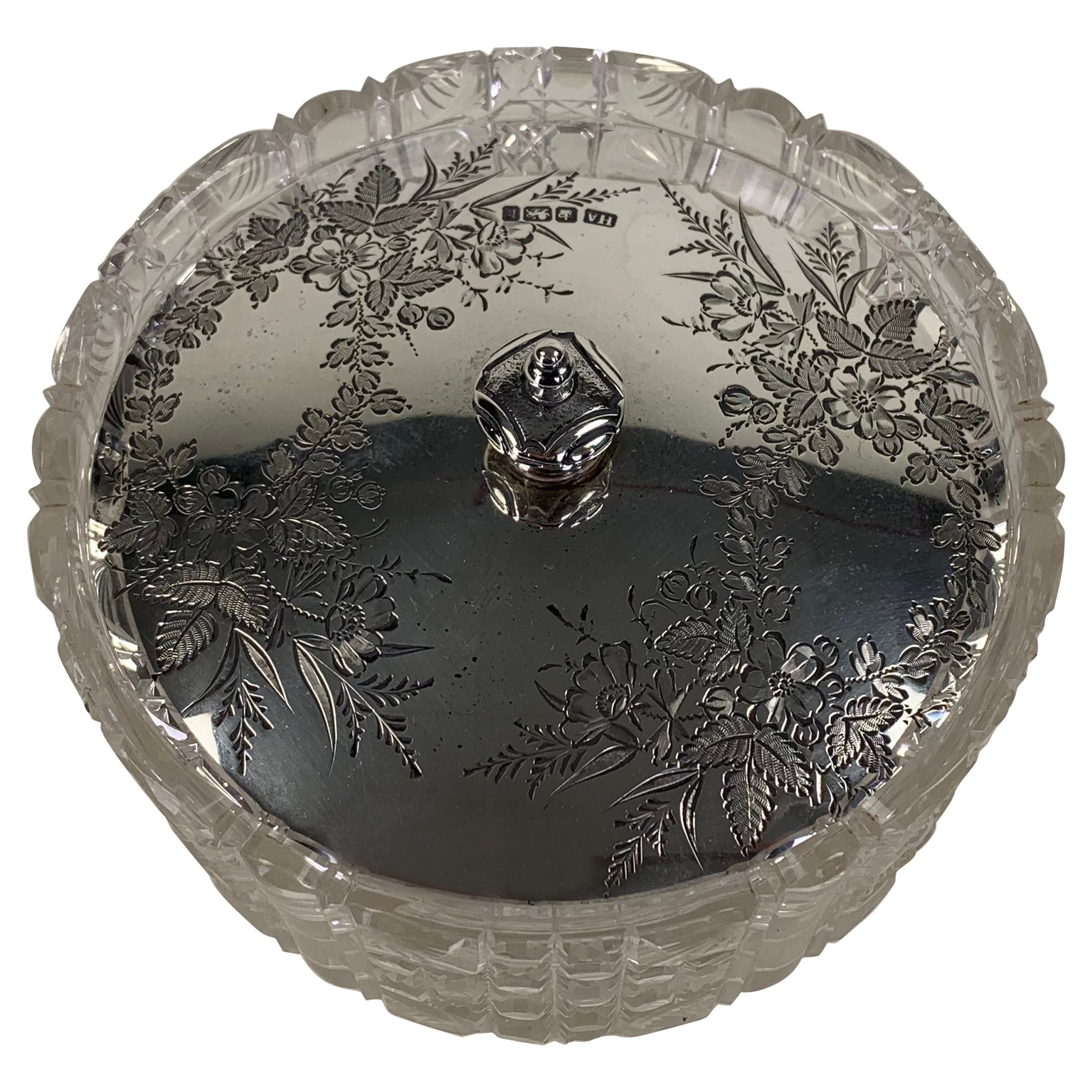 Circular Glass Jam/Conserve Pot/Jar with Silver Lid