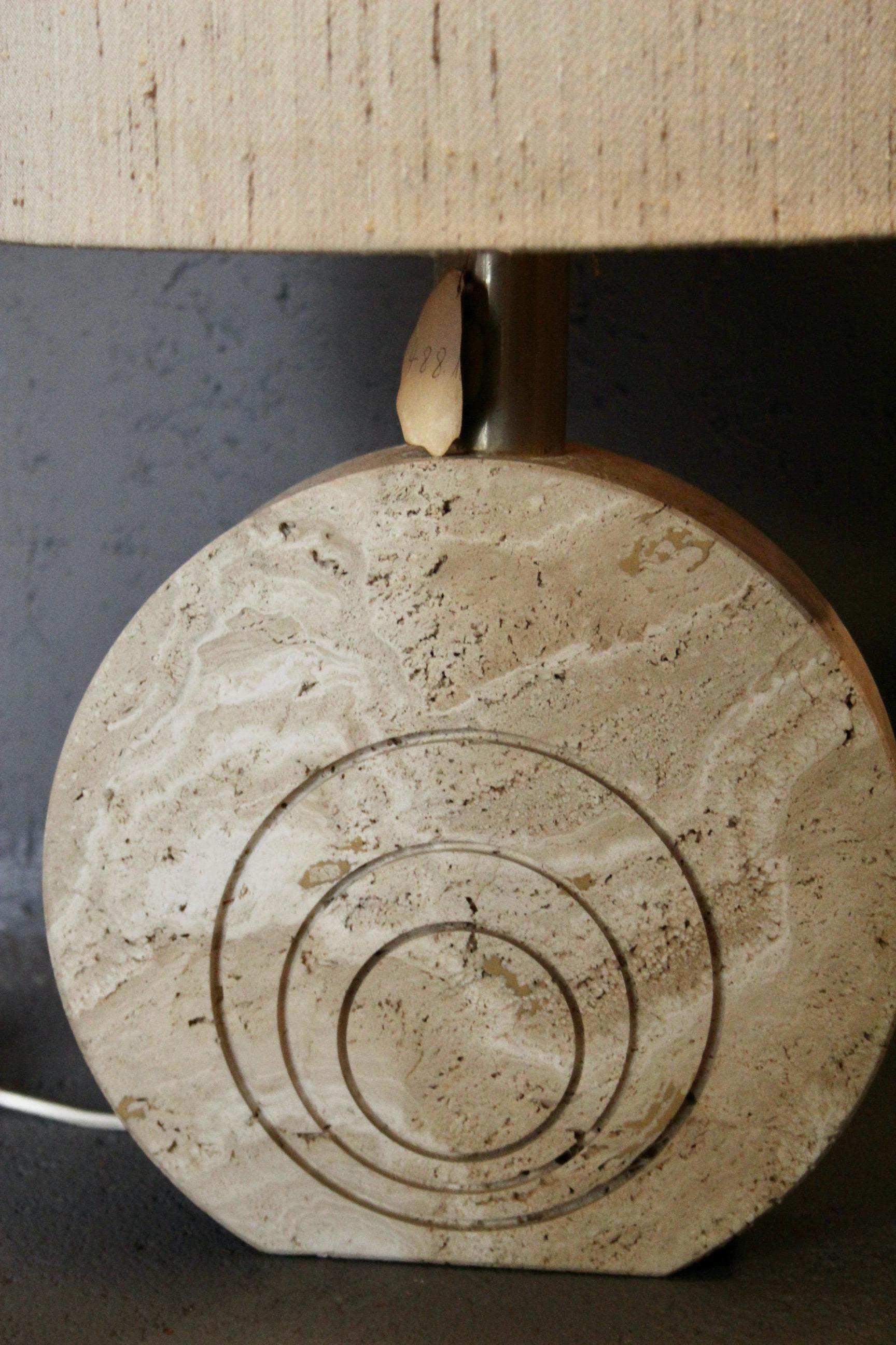 Lámparas circulares italianas de travertino y latón de los años 70, de Fratelli Manelli finales del siglo XX en venta