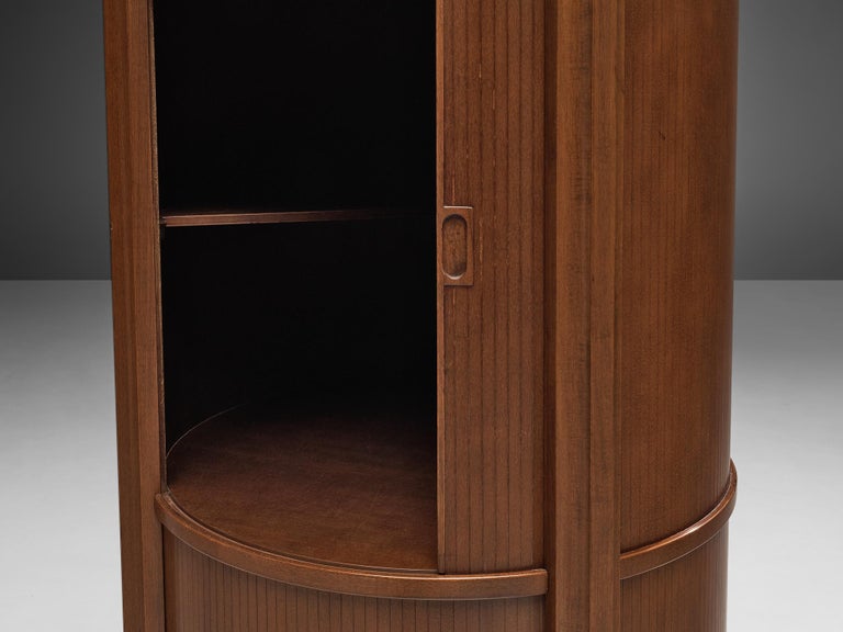 Circular Italian Cabinet with Sliding Doors in Walnut In Good Condition For Sale In Waalwijk, NL