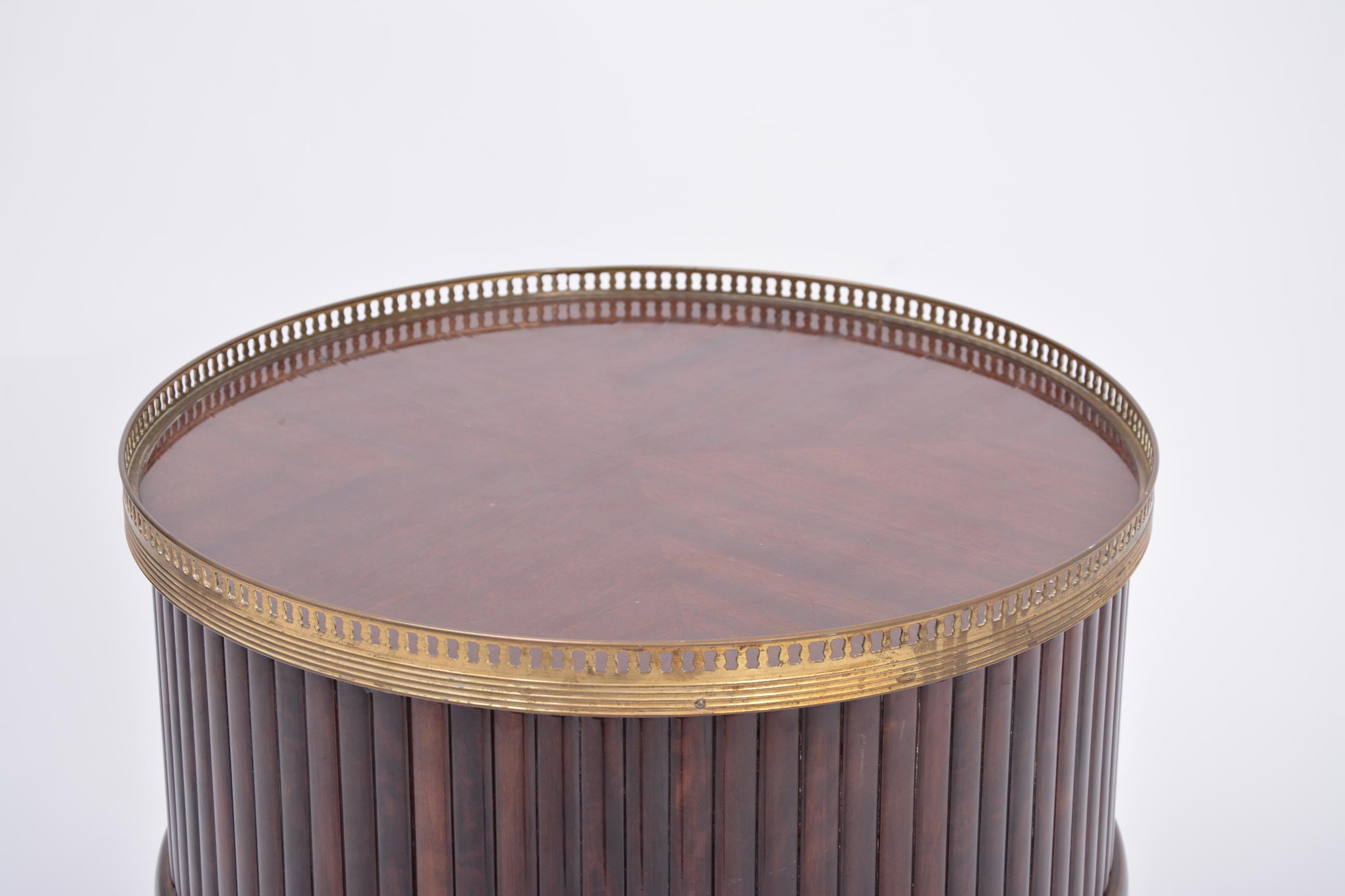 Circular Italian Mid-Century Bar Cabinet with Sliding Doors and Swiveling Tray 2