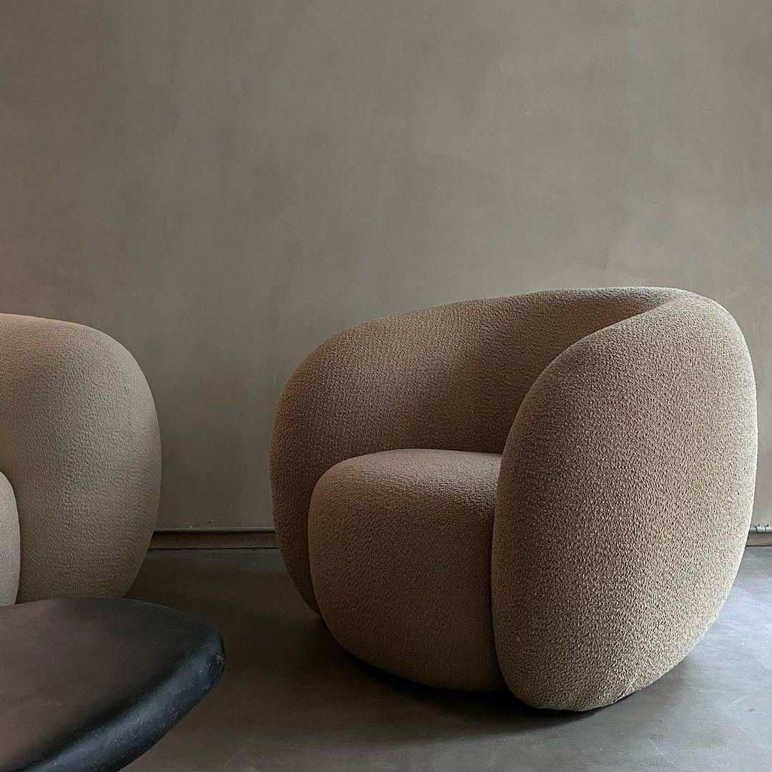 Circular Lounge Chair by Karstudio 3