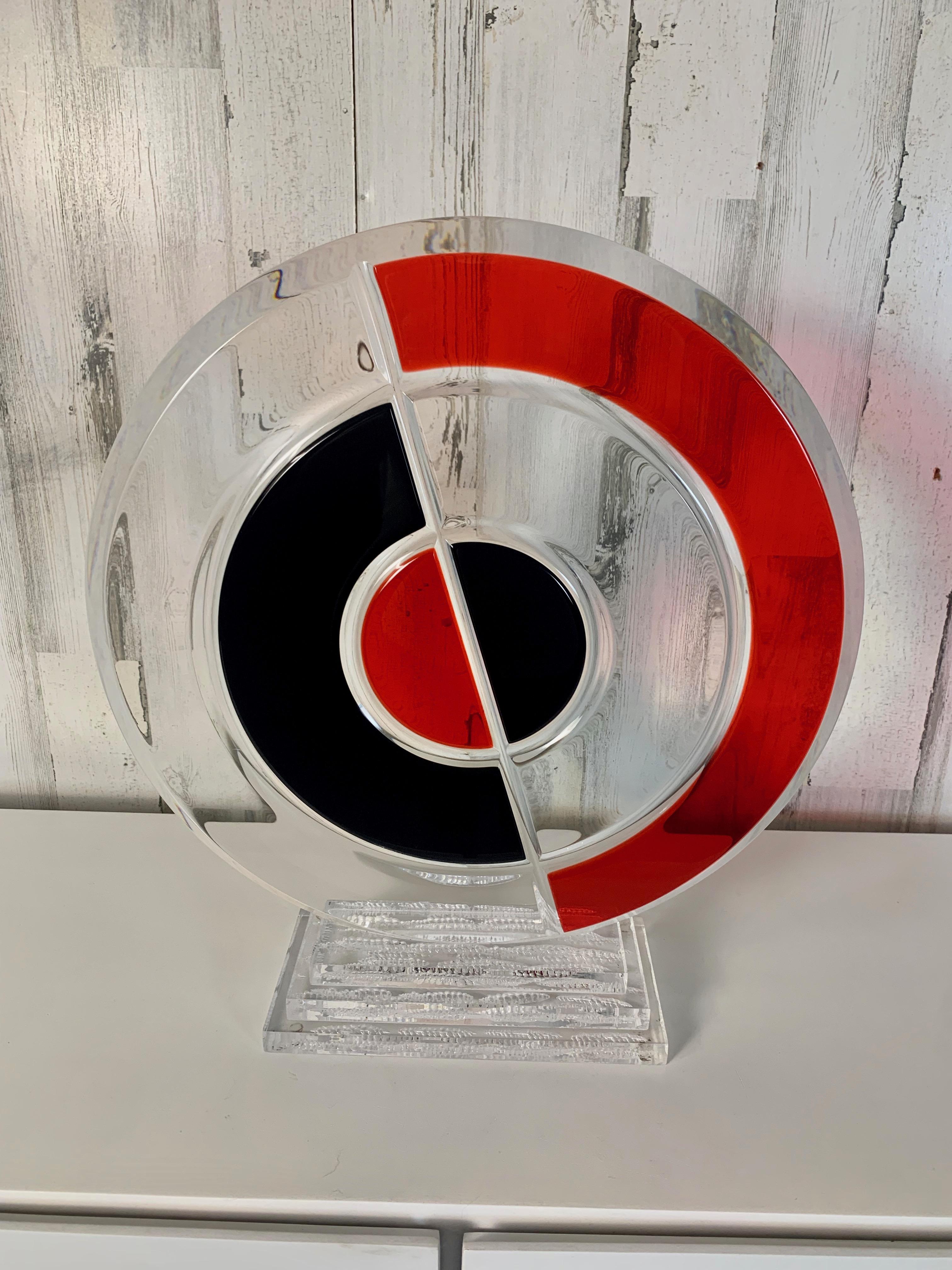Scultura circolare in lucite di Shlomi Haziza In condizioni buone in vendita a Denton, TX