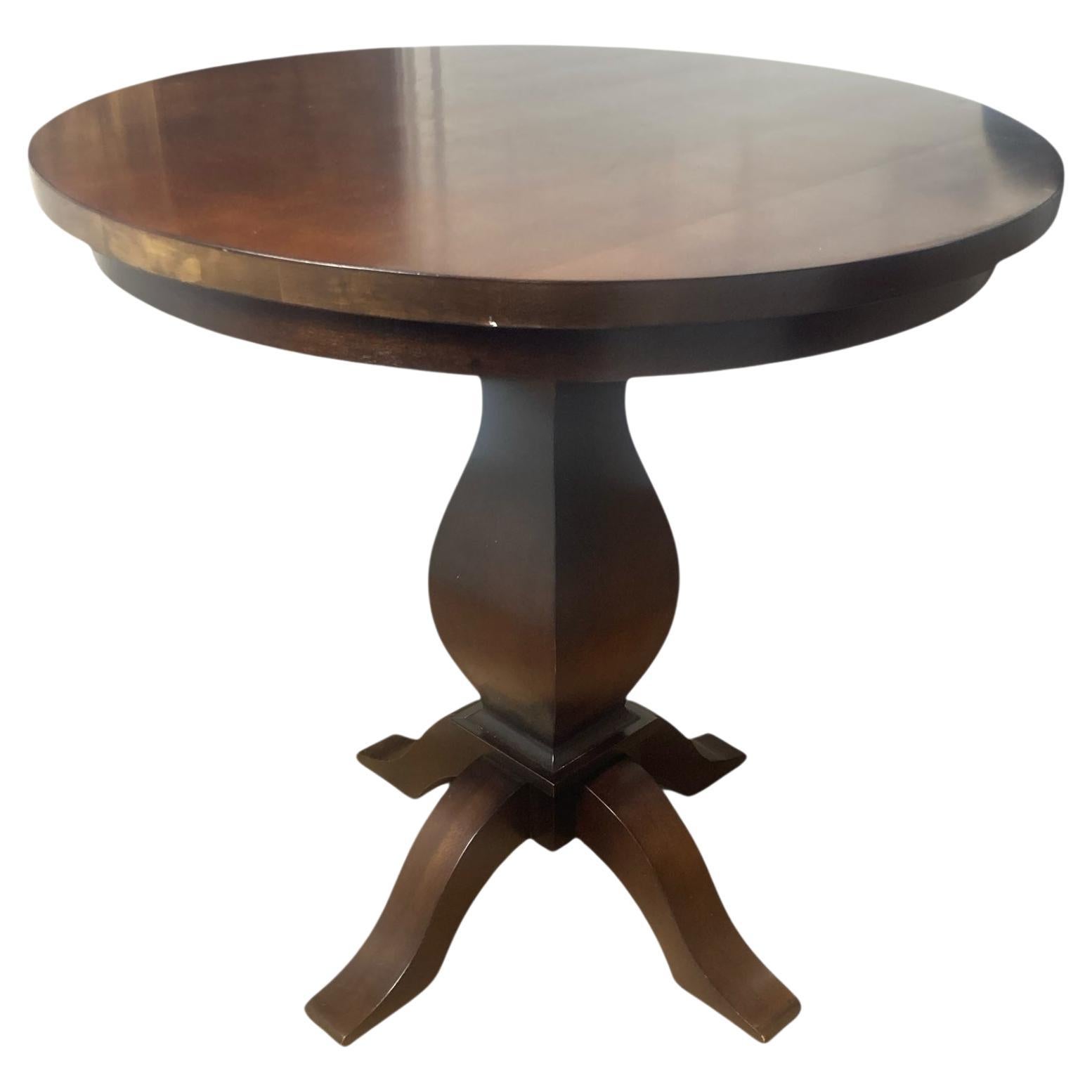 Circular Mahogany Pedestal Table with Baluster style Centre Stand