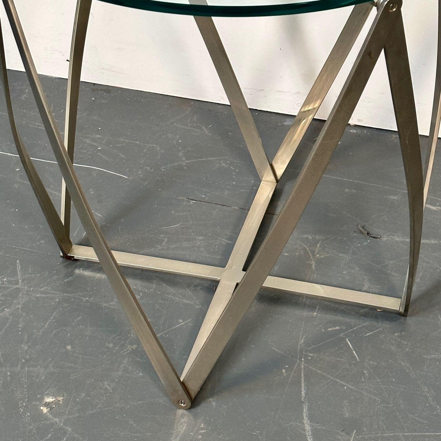 Table d'appoint circulaire en aluminium mi-siècle moderne de John Vesey, Sculptural 2