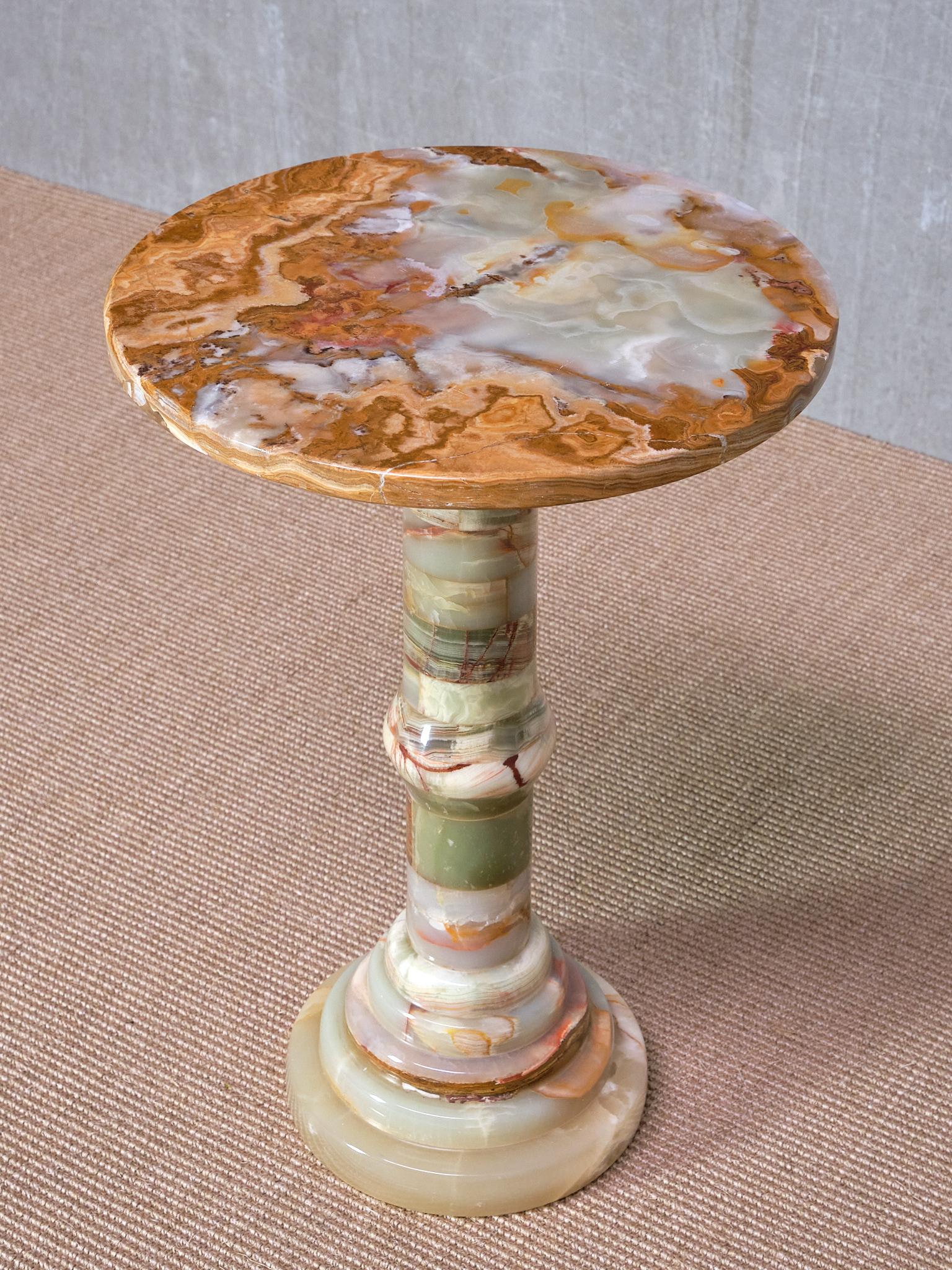 Mid-Century Modern Circular Onyx Side Table with Pedestal Base, Italy, 1960s