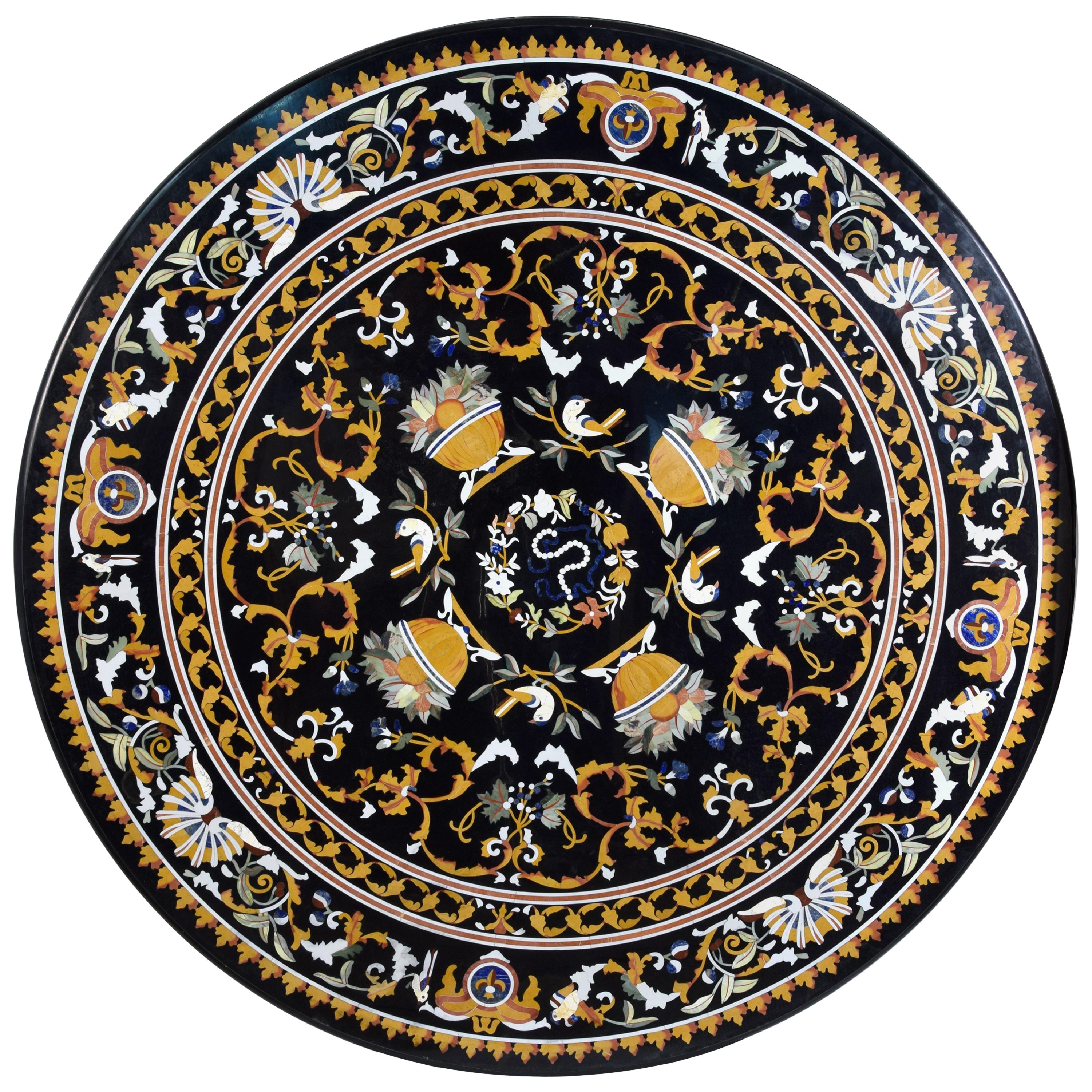 Plateau de table circulaire « Pietra Dura », marbre et pierres dures