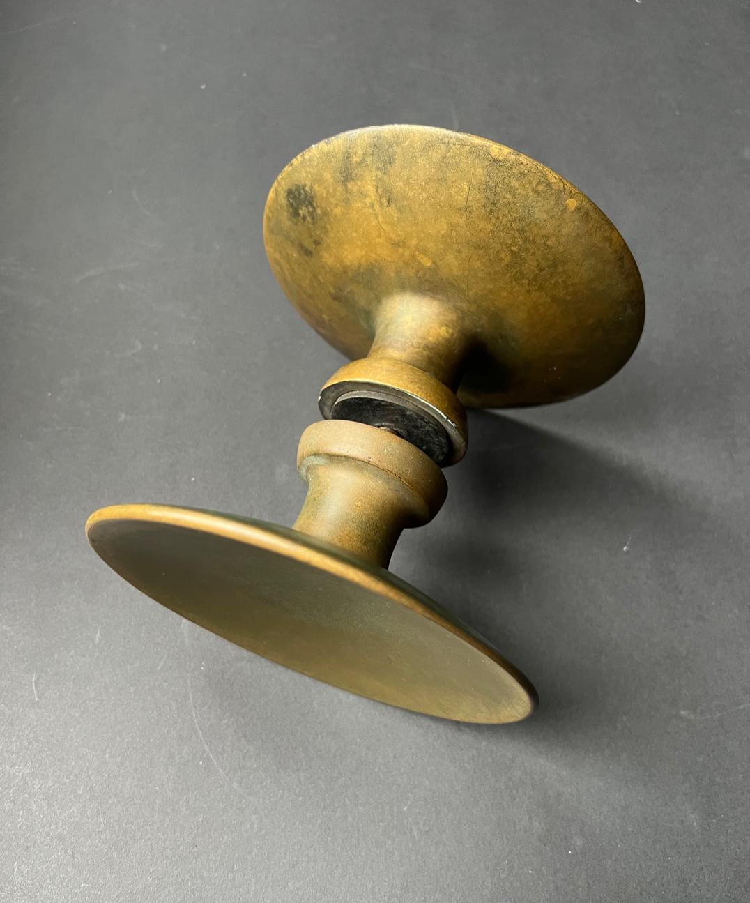 Circular Push-Pull Door Handle in Bronze, Mid-20th Century, France In Good Condition In London, GB