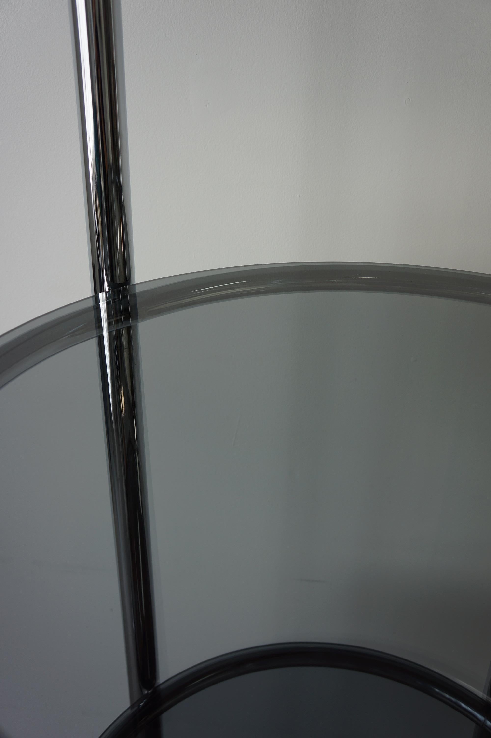 Circular round chrome and smoked glass shelf In Fair Condition In Toronto, ON