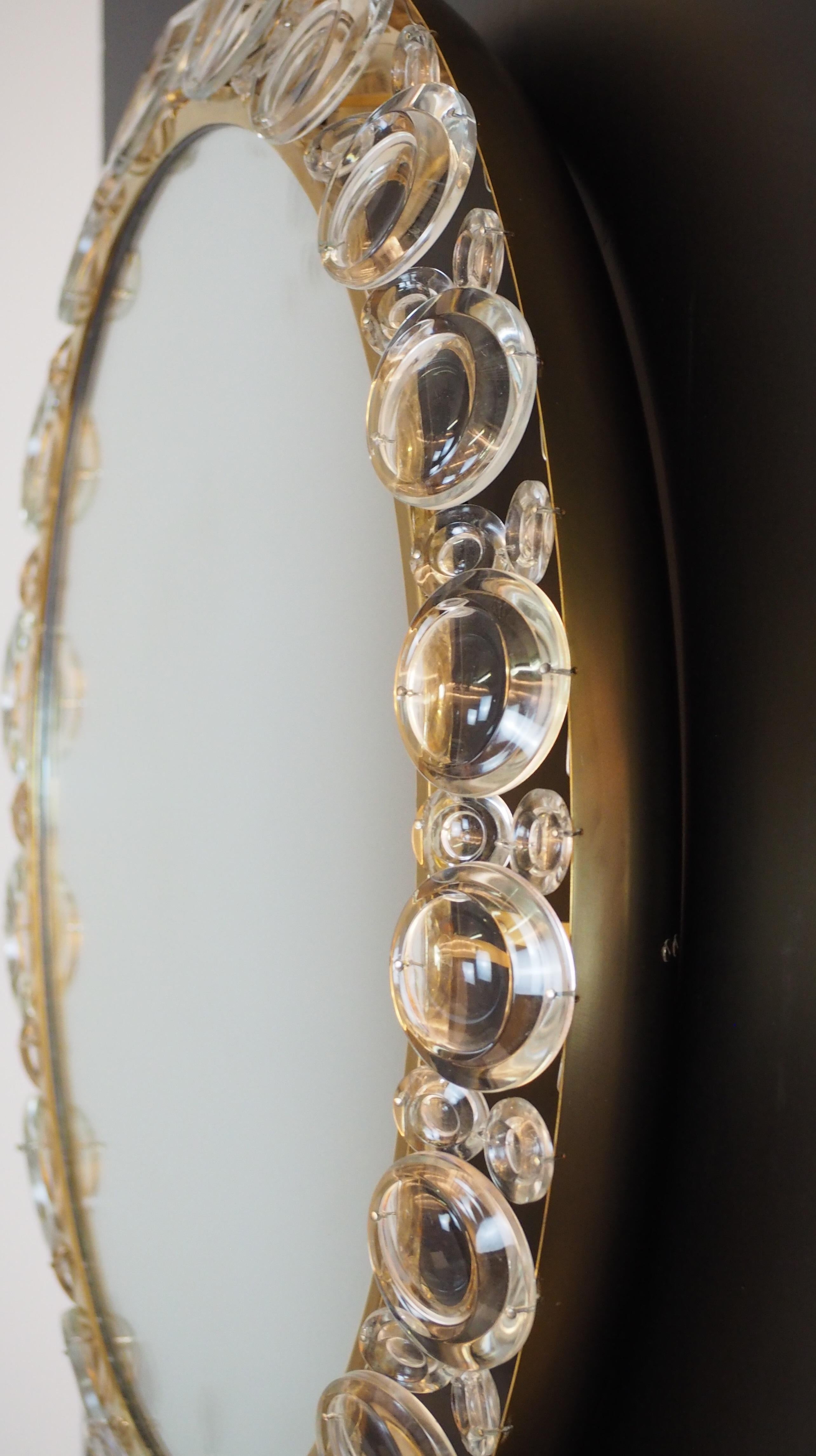 Circular Round Illuminated Gilt Brass and Glass Mirror by Palwa, circa 1970s 4