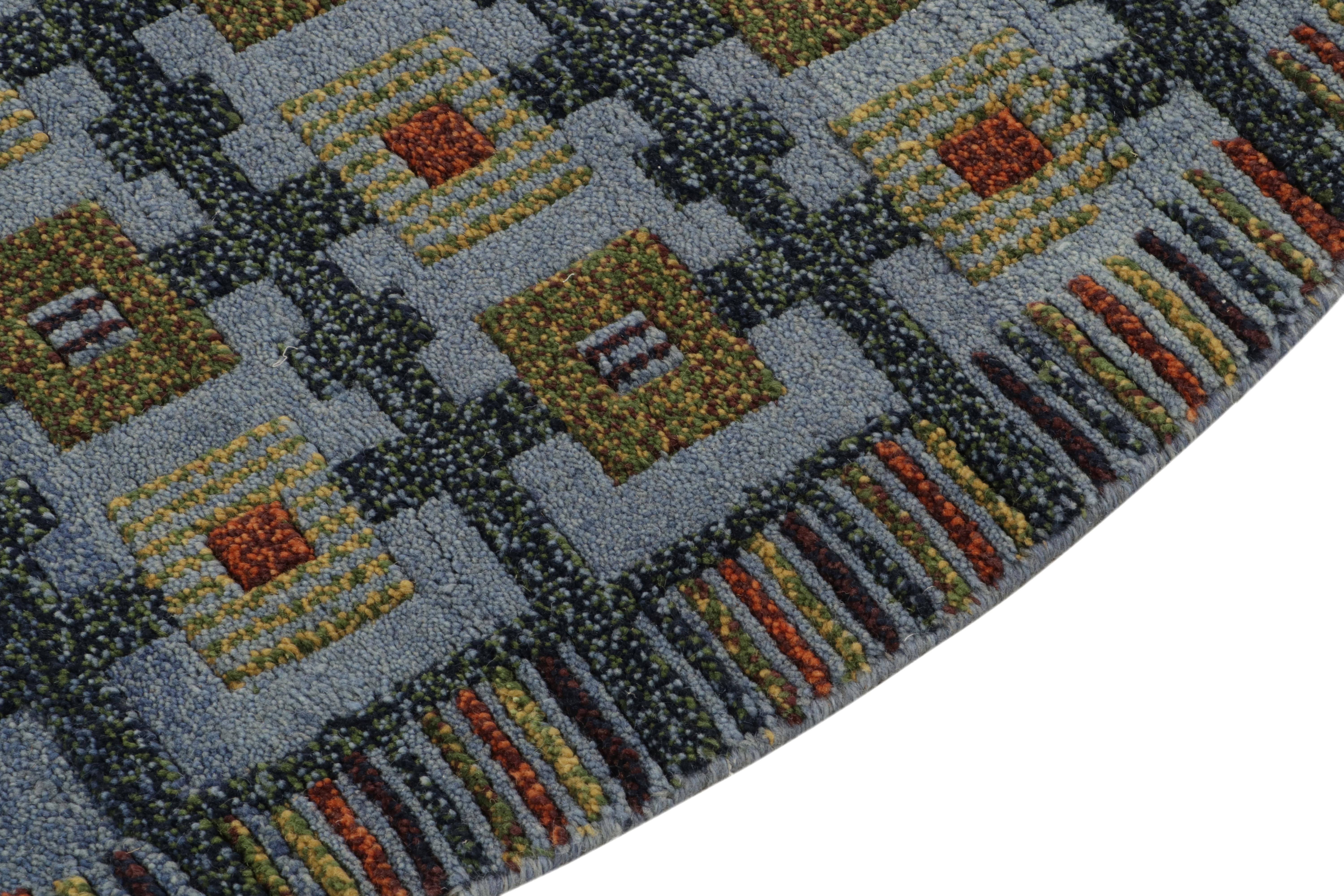 Hand-Knotted Rug & Kilim's Circular Scandinavian Style Rug in Blue, Green Geometric Pattern For Sale