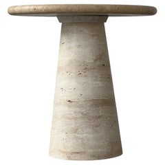 Circular side table in travertine