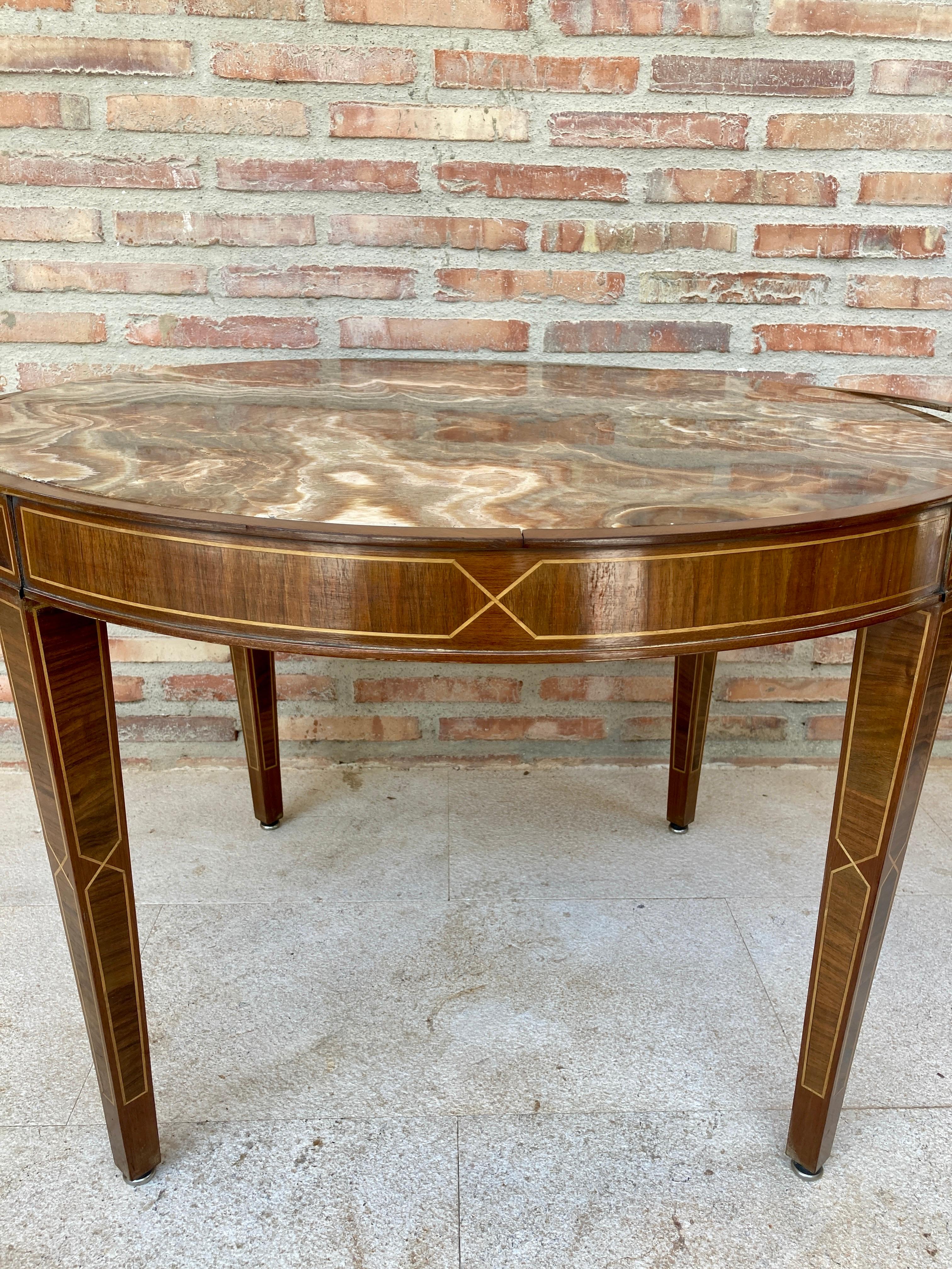 Neoclassical Circular Side Table in Wood with Lemongrass Marquetry Fillets For Sale