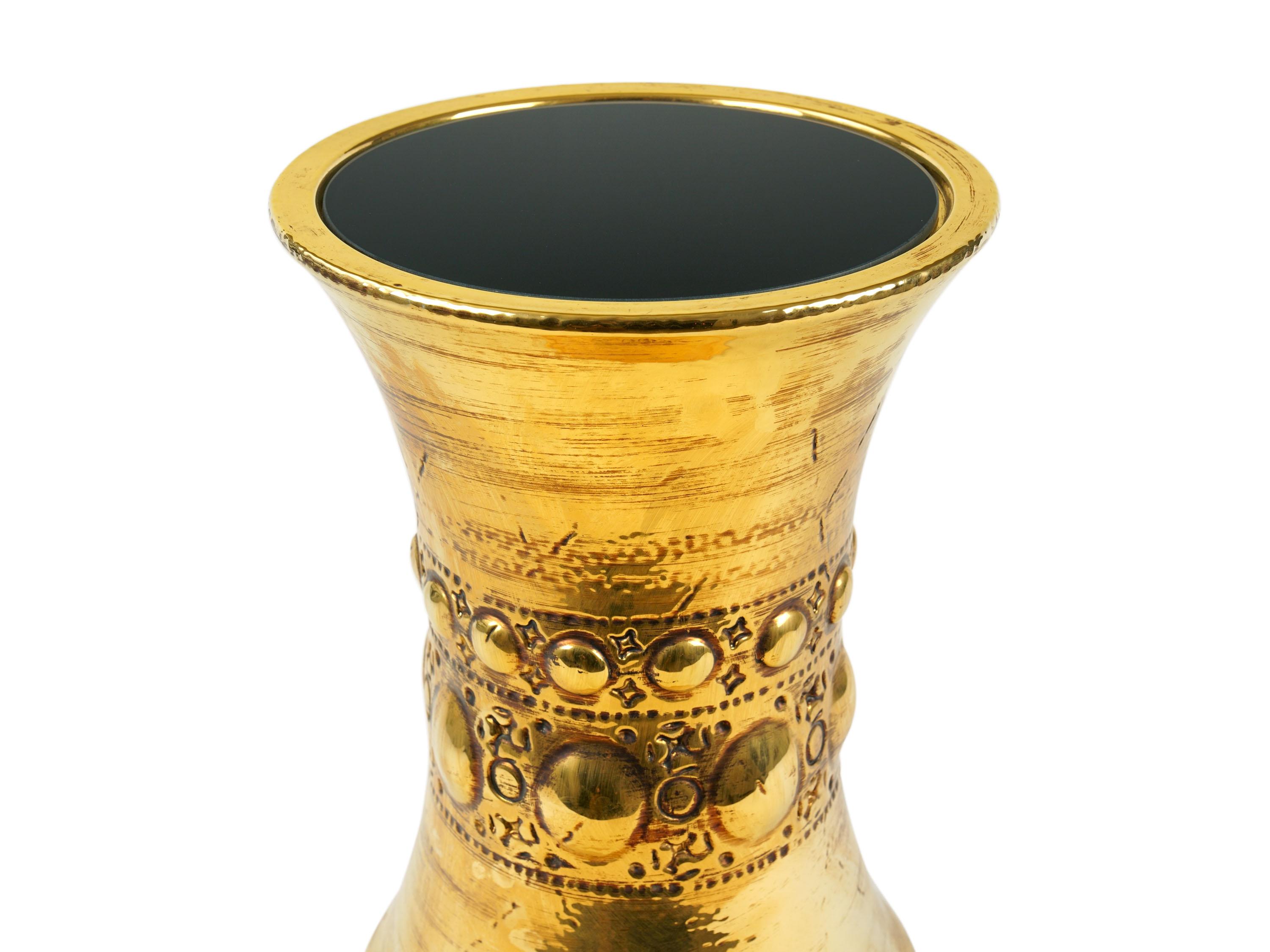 Modern Circular Side Table Luster 24 Karat Gold Ceramic Sculpture Top Black Glass Italy For Sale