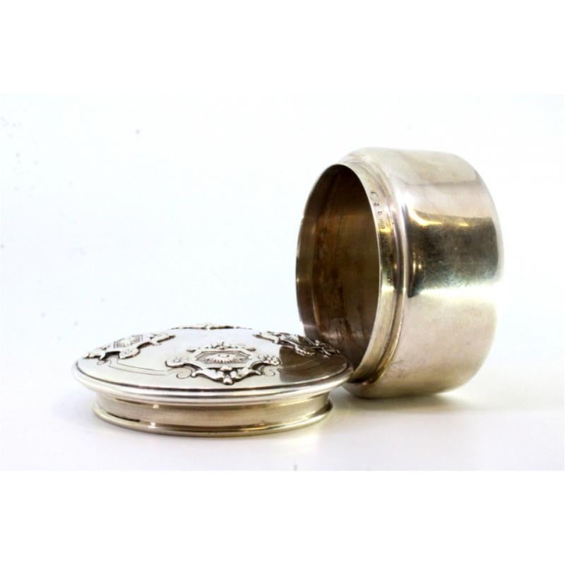 European Circular silver box with reliefs on the removable lid For Sale