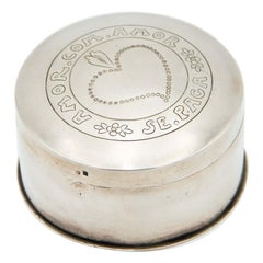 Circular silver jewelry box