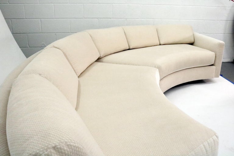 Circular Sofa by Milo Baughman For Sale 1
