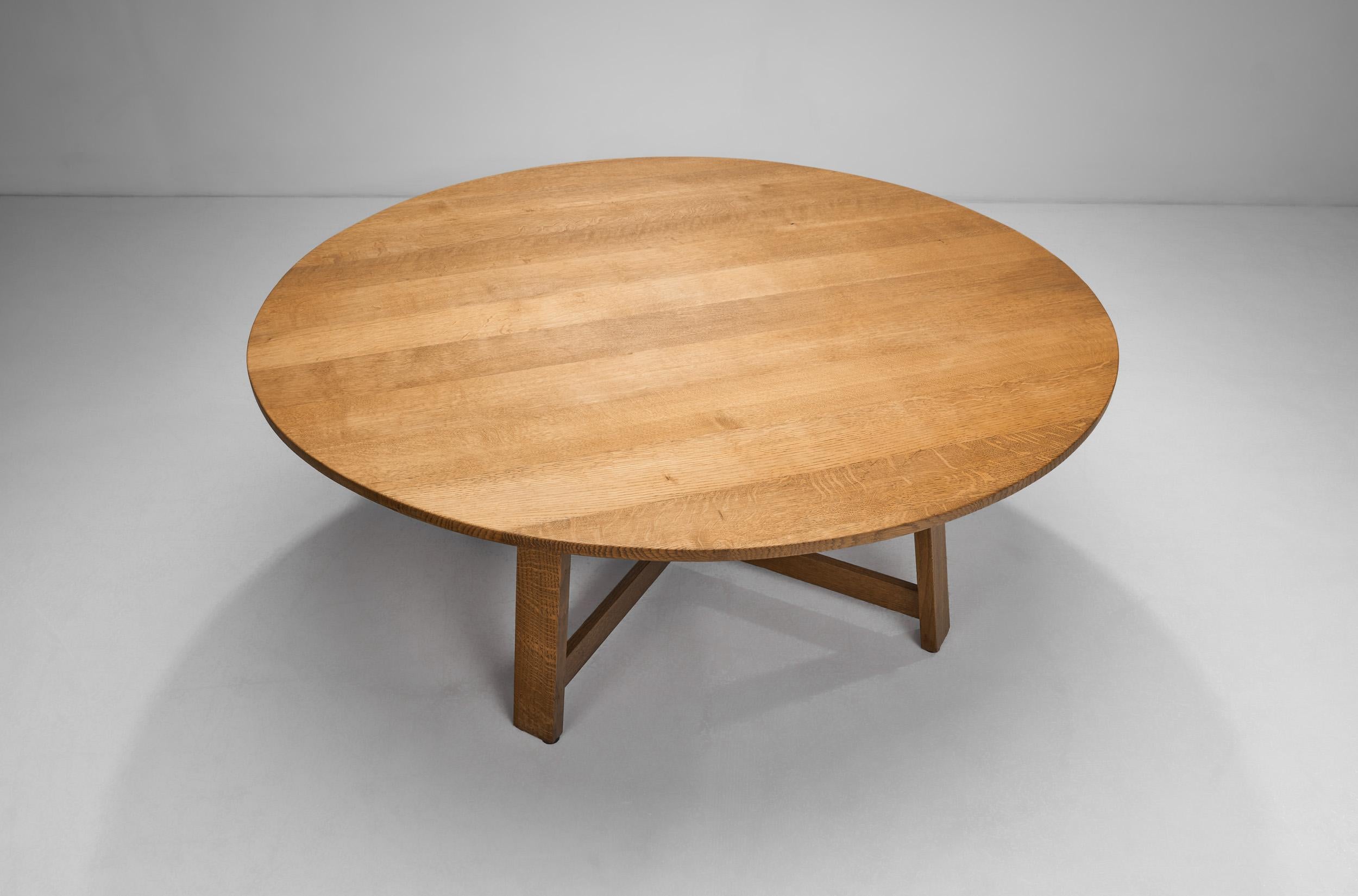 Mid-20th Century Circular Solid Wood Table with Cross Stretchers, Europe ca 1960s For Sale