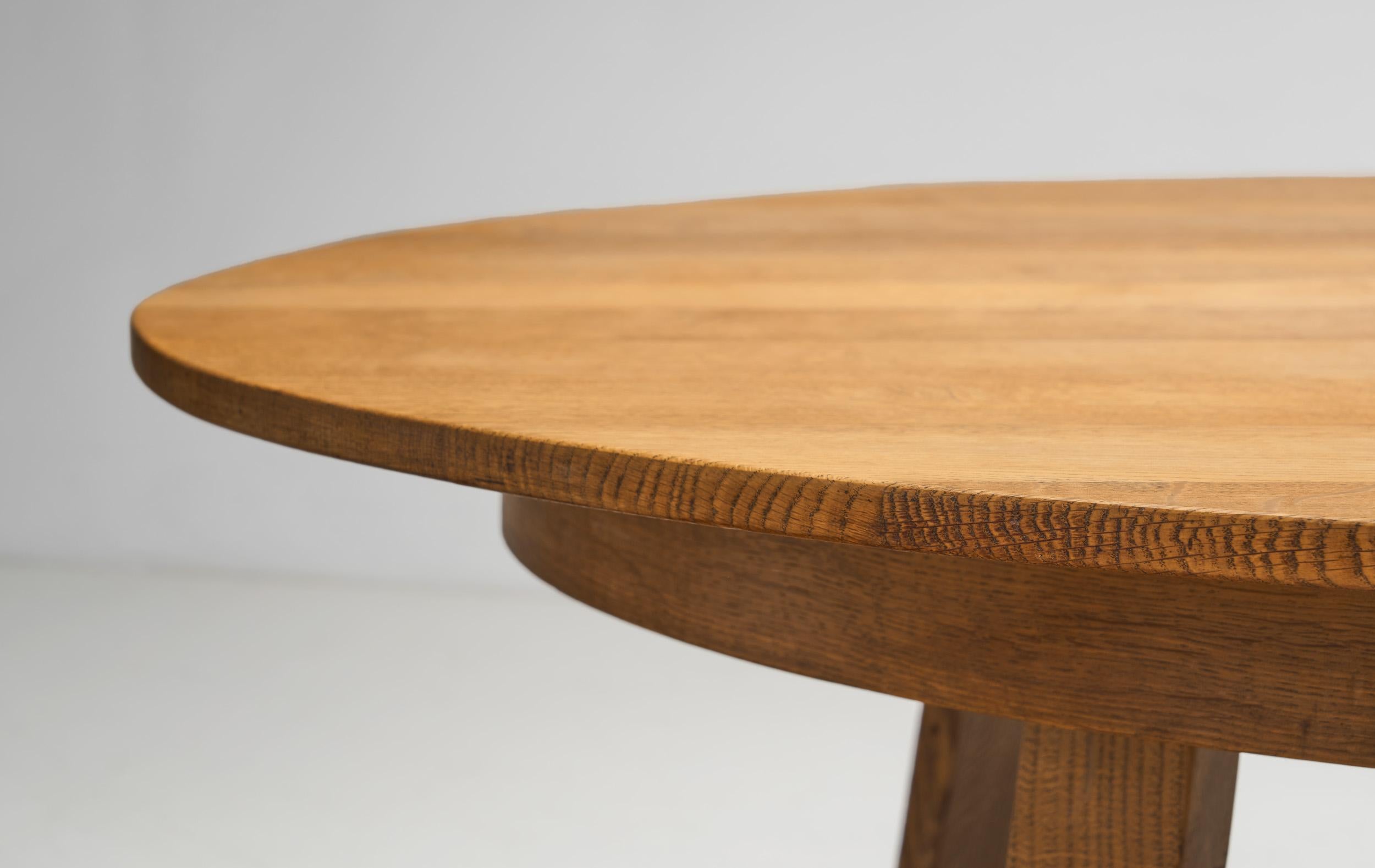 Circular Solid Wood Table with Cross Stretchers, Europe ca 1960s For Sale 2