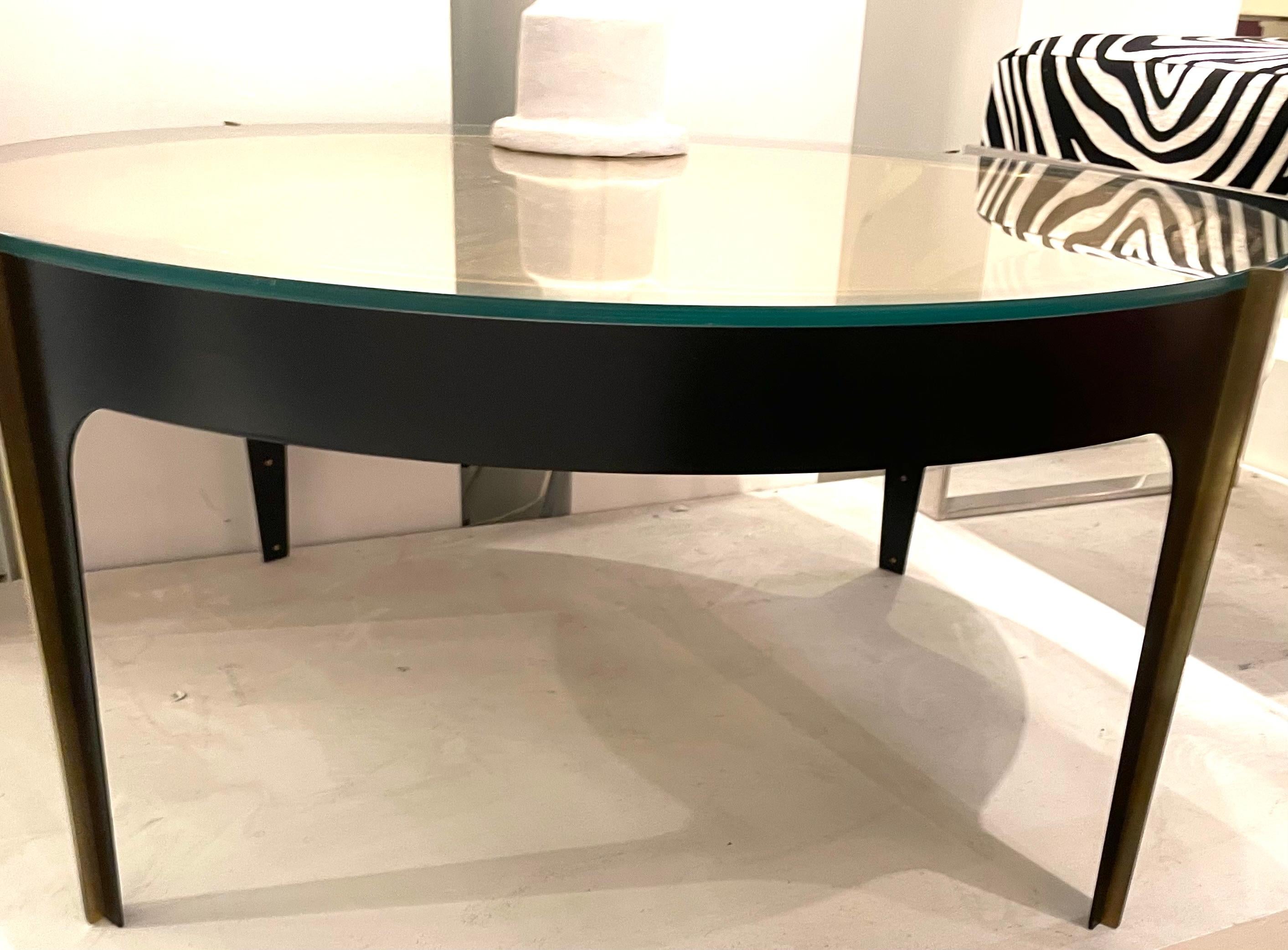 Mid-Century Modern Circular Table attributed to Max Ingrand for Fontana Arte, Italy 1950. For Sale