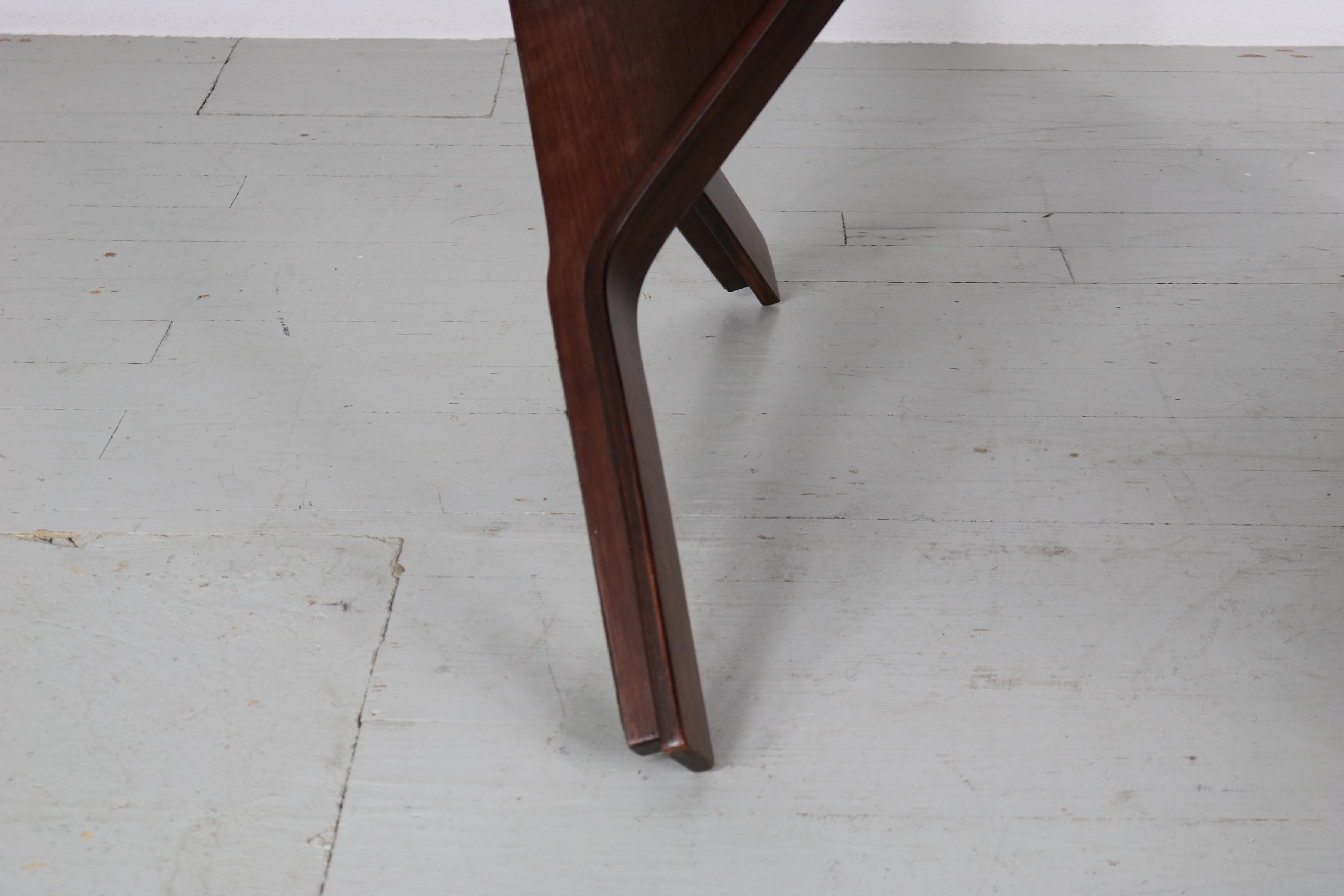Runder Tisch, „Modell 522“, Gianfranco Frattini für Bernini, Italien, 1960 im Angebot 5