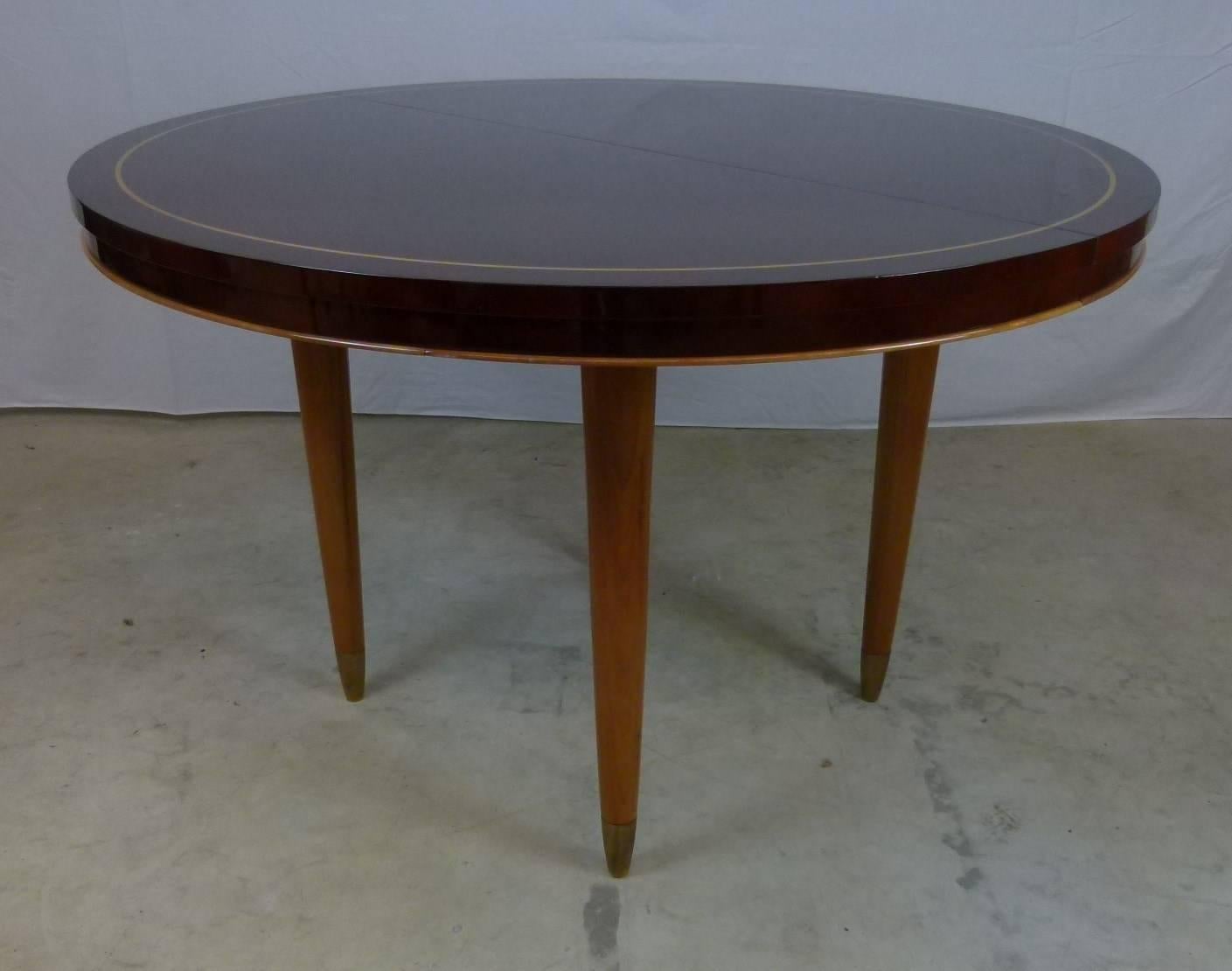 Circular Tray Table in Beka Lacquer, circa 1950 by B Spade In Excellent Condition In Saint-Ouen, FR