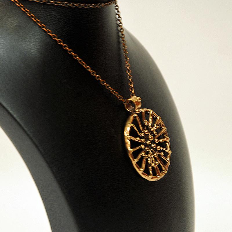 Circular Vintage Bronze Necklace by Christer Tonnby 1980s Sweden In Good Condition For Sale In Stockholm, SE