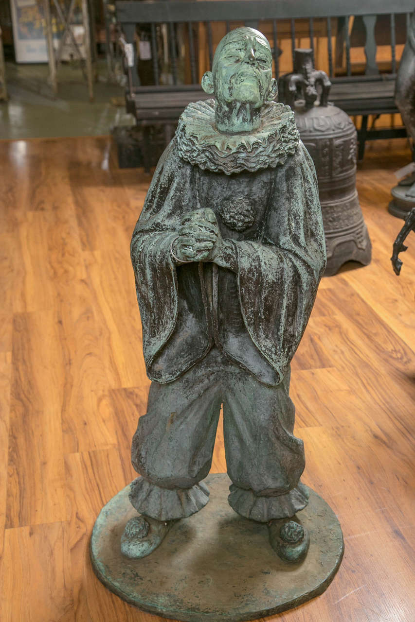 bronze clown statue