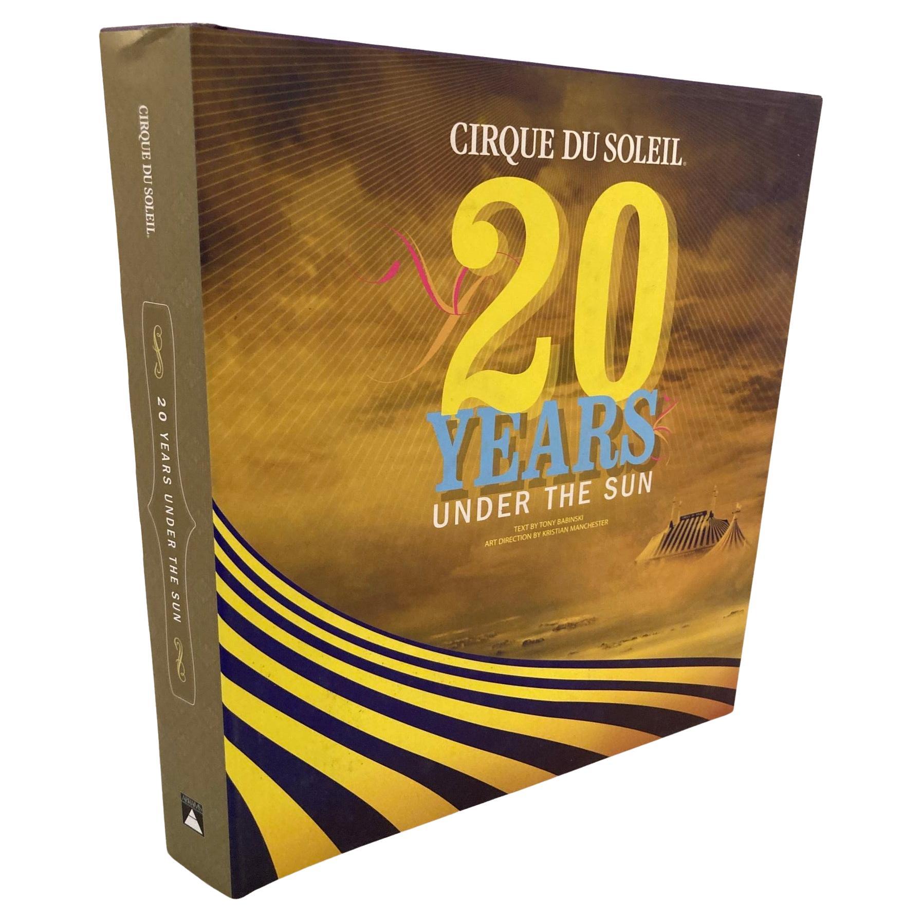 Livre à couverture rigide Cirque Du Soleil, 20 Years Under the Sun