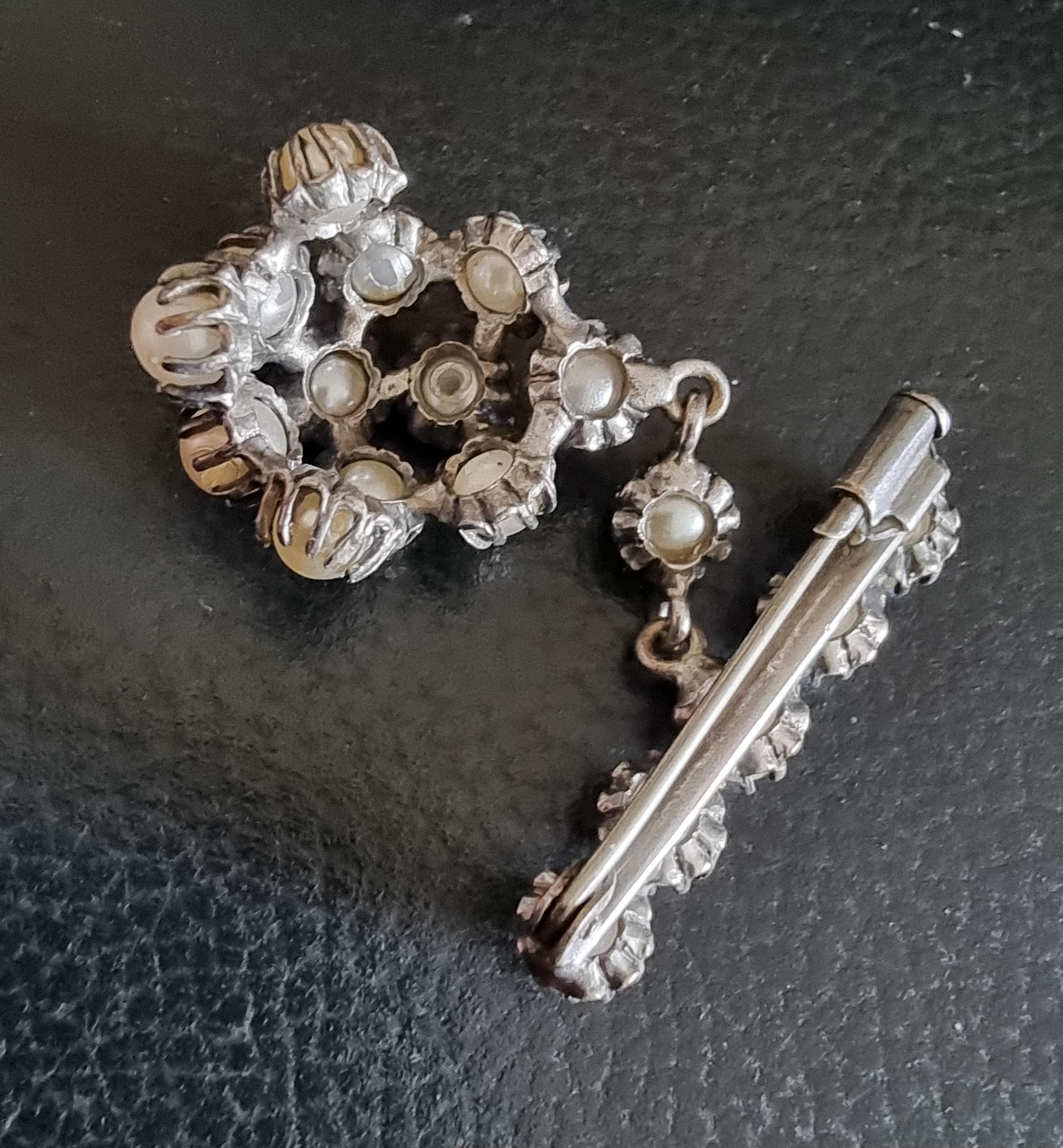 Magnifique broche ancienne CIS countess Cissy ZOLTOWSKA, vintage, haute couture en vente 5