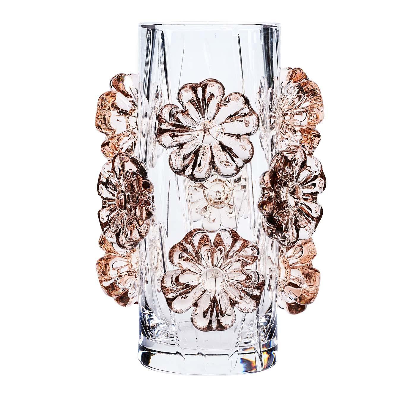 A celebration of the joys of spring, this delicate design will infuse charm and elegance into any interior. This one-of-a-kind piece was crafted entirely by hand using crystal with a PbO content of over 24%. Its transparent cylindrical body is