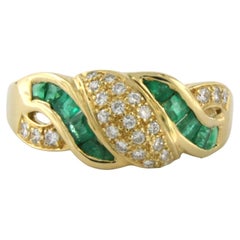 CITIOR 18k Yellow Gold Cocktail Ring with Emeralds & Diamonds