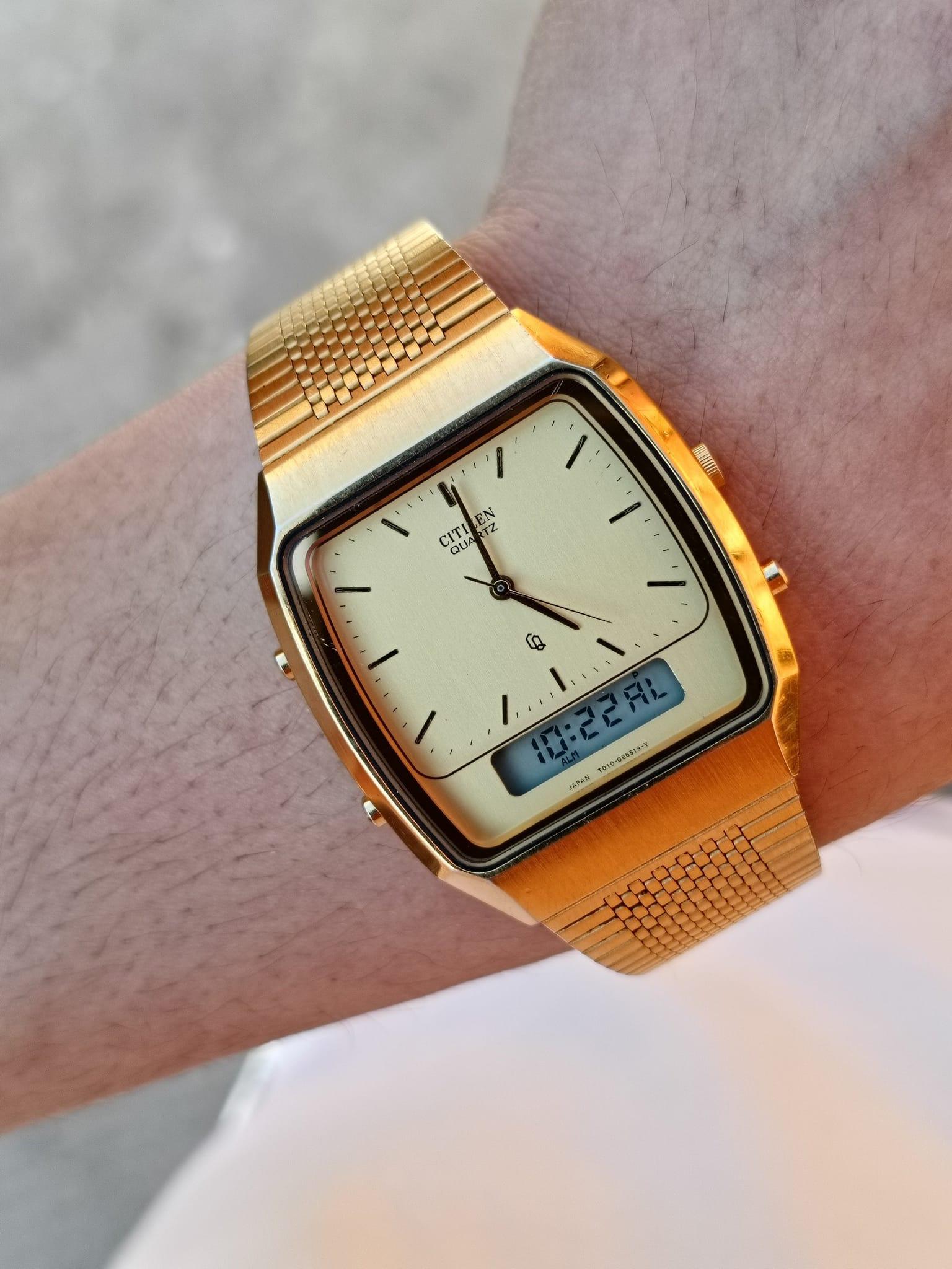 Brand : Citizen

Model: CQ

Country Of Manufacture: Japan

Movement: Quartz

Measurements : 34 mm diameter (excluding crown ) x40 mm

Band Type : Citizen Stainless steel Gold Plated With Marked Buckle

Band Condition : In Excellent condition, With