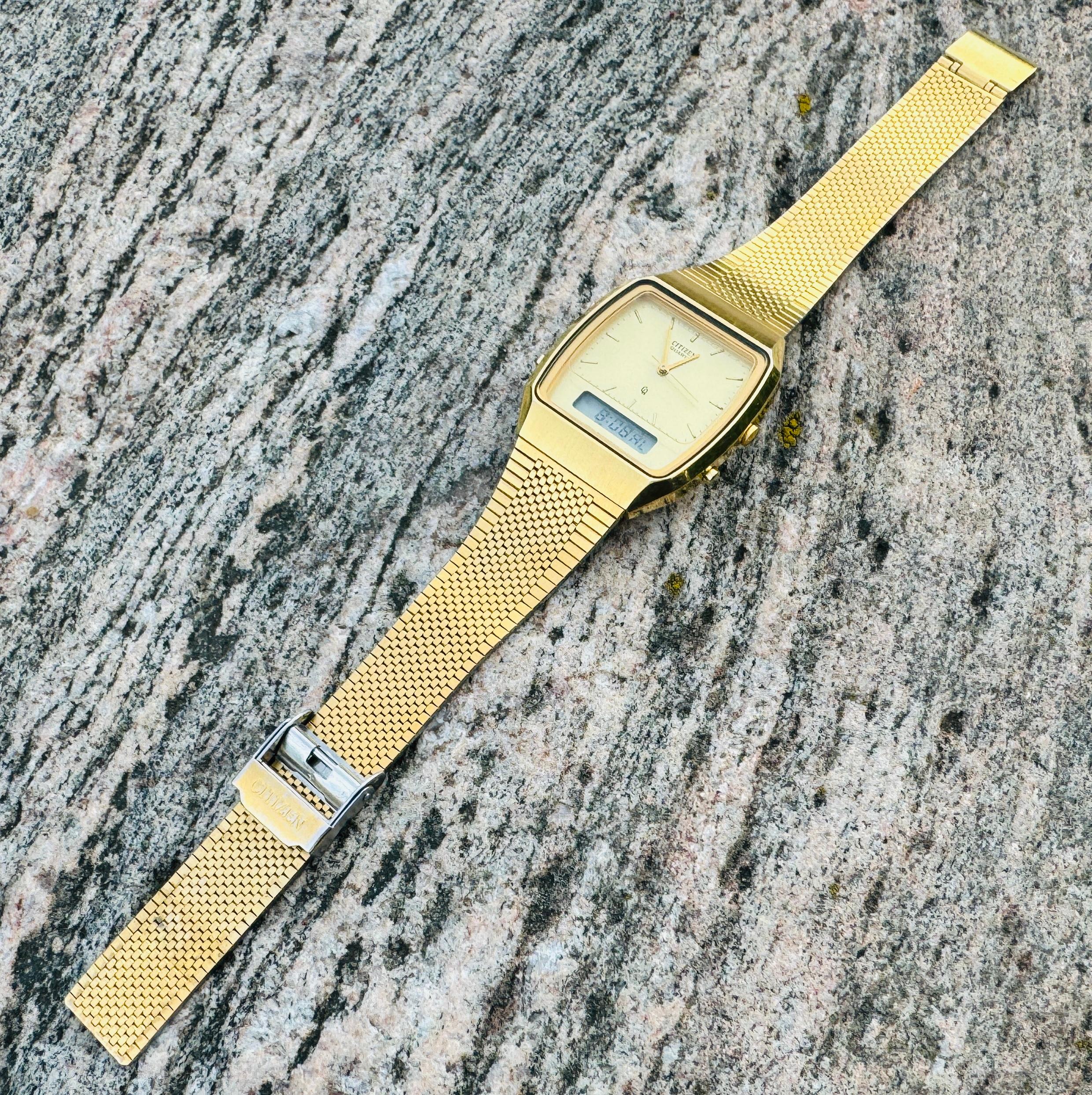 Citizen CQ Multifunction NOS with Sticker On Watch In Excellent Condition In Toronto, CA
