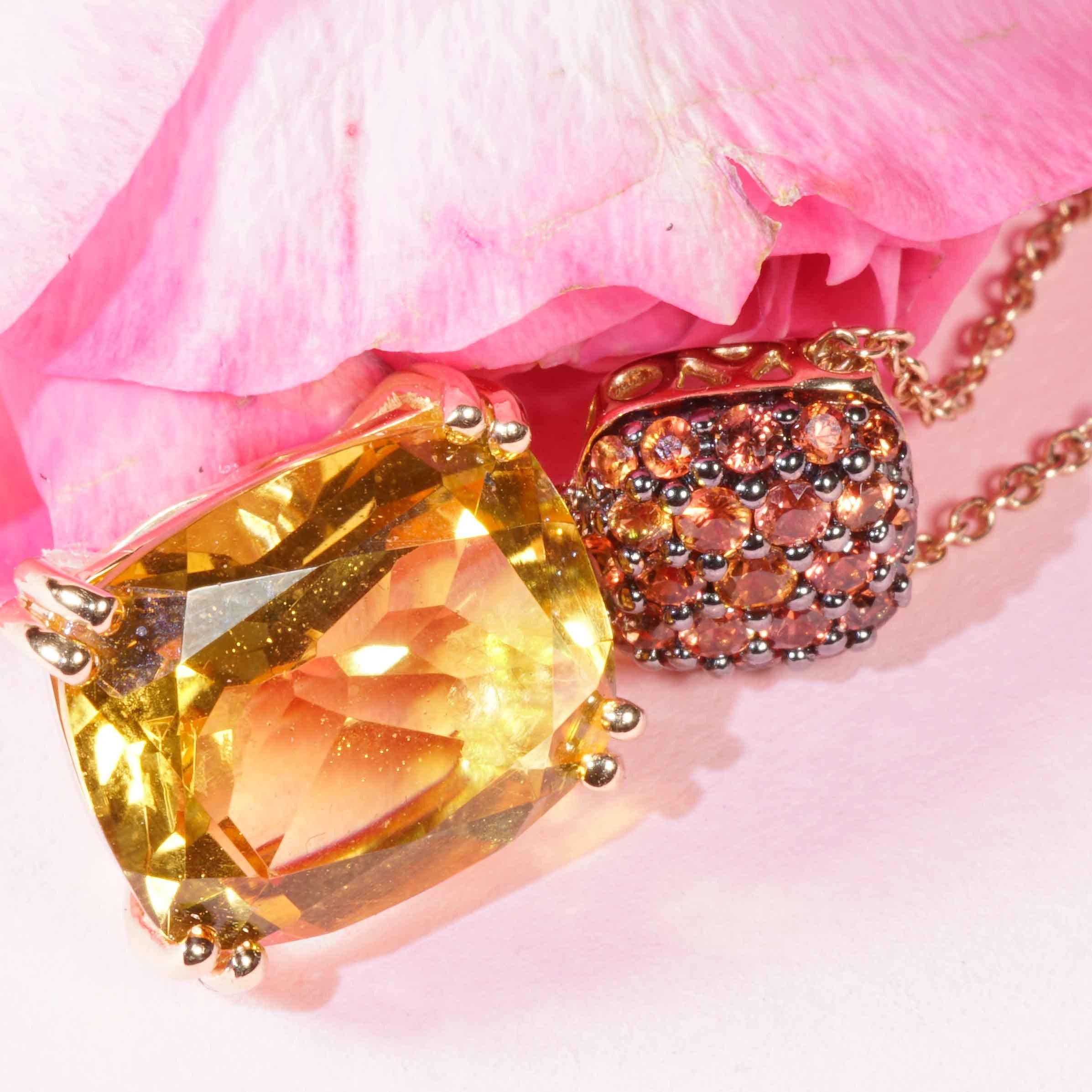 Moderno Collana Citrin Orange Saphire: una combinazione straordinaria 4,62 ct rodio nero in vendita