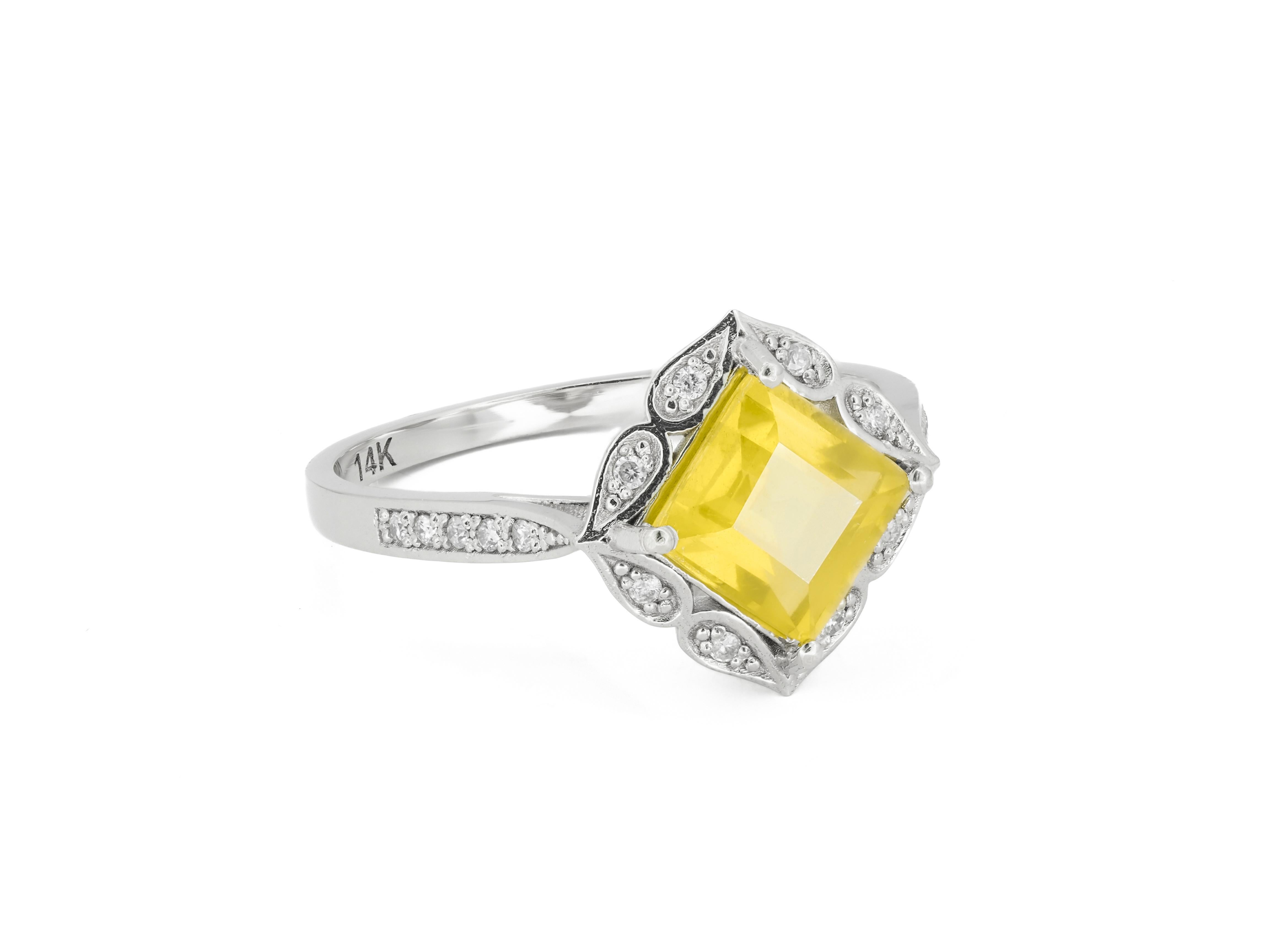 in vendita:  Anello in oro Citrino 14k 3