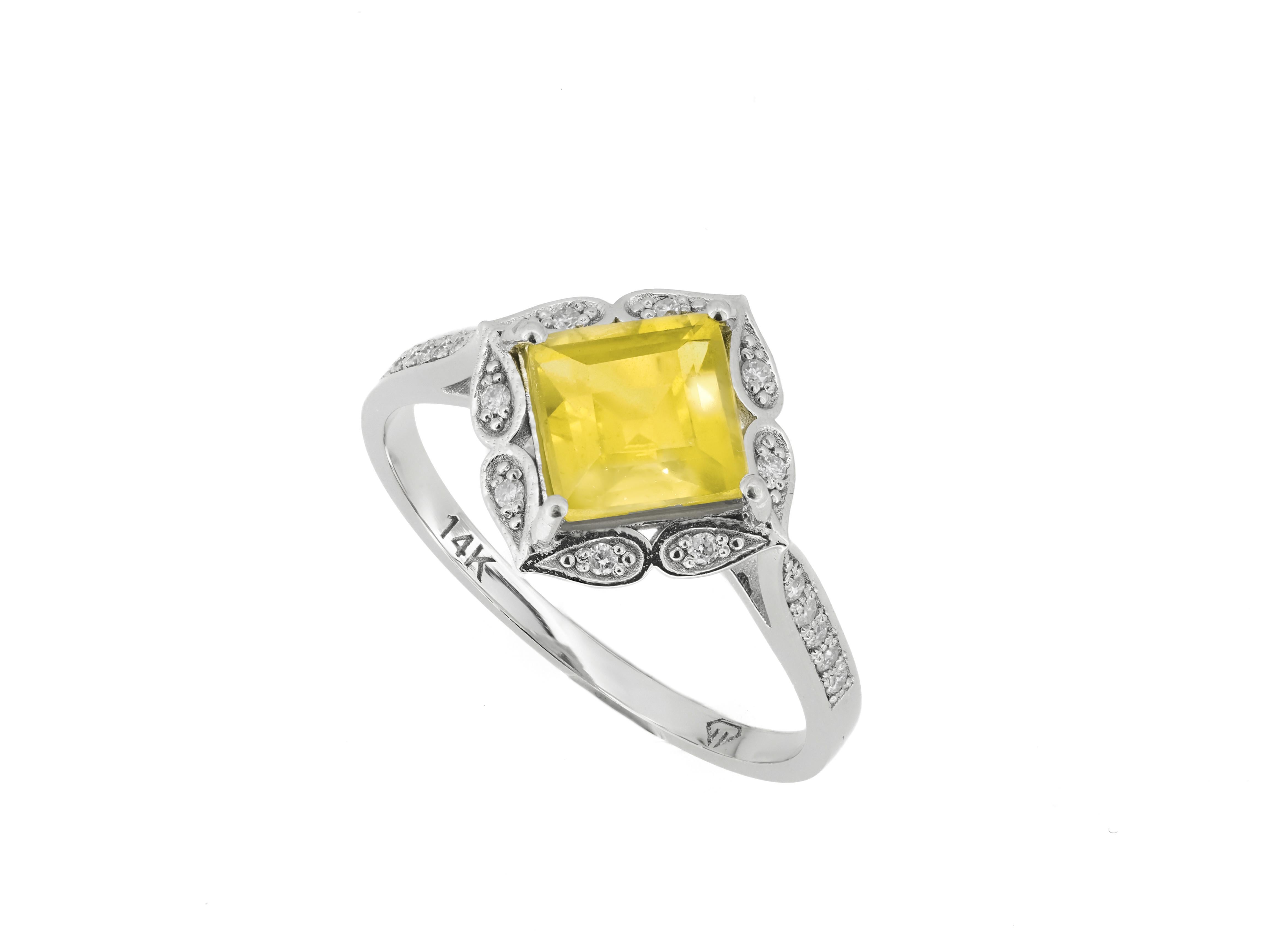 in vendita:  Anello in oro Citrino 14k 6